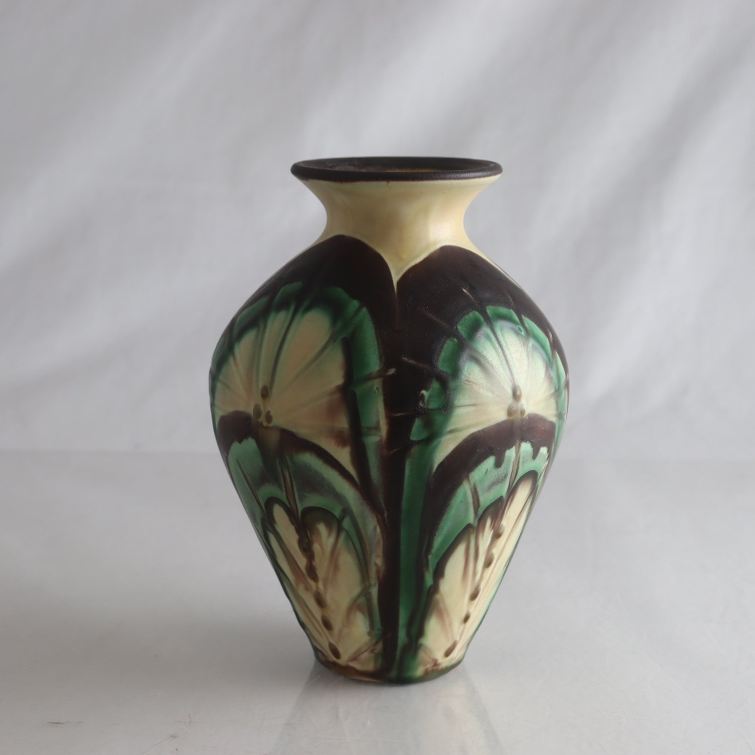 Keramikvas, Märkt: HAK