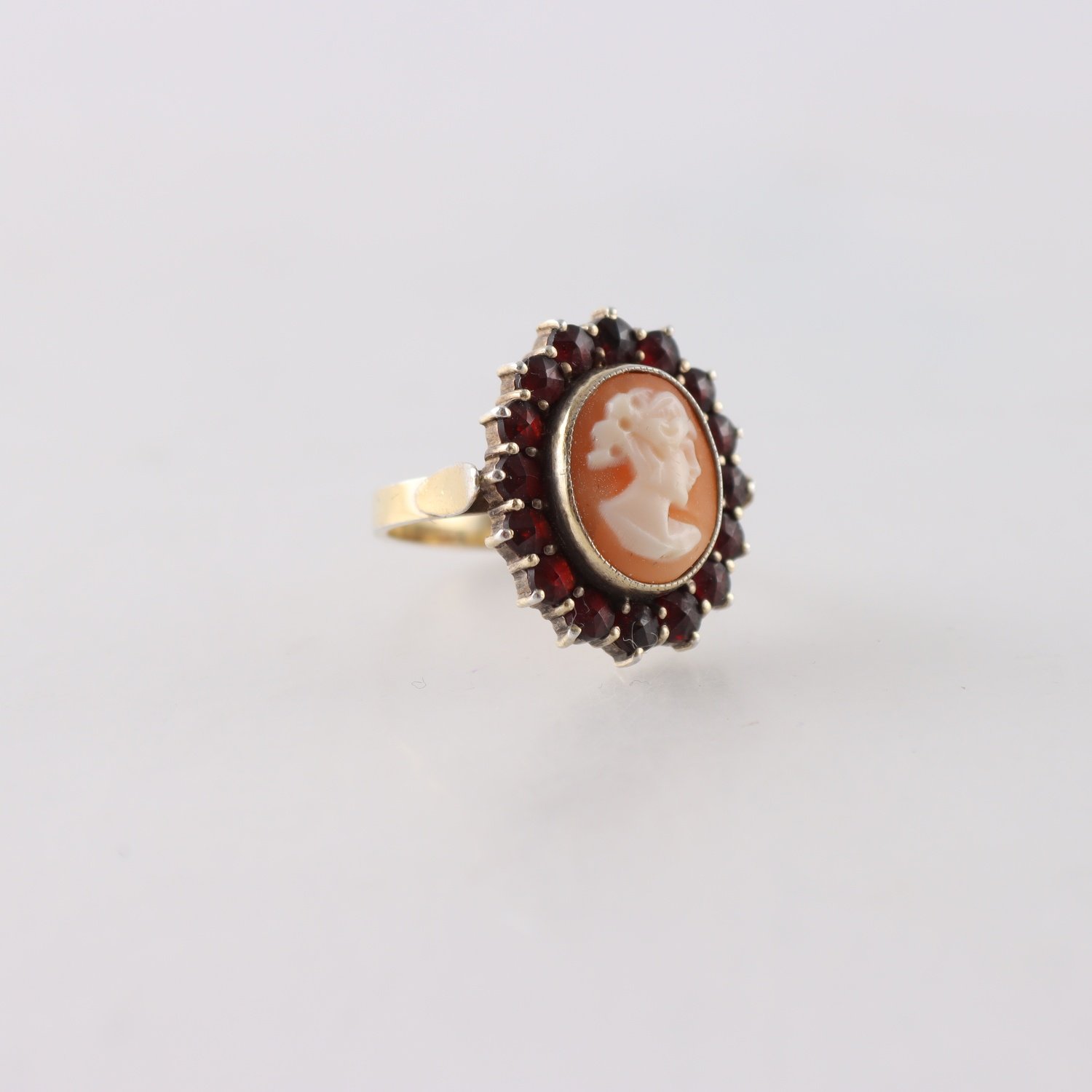 Ring, silver 835, förgylld, kamé, granater, vintage, brv: 4.4 g