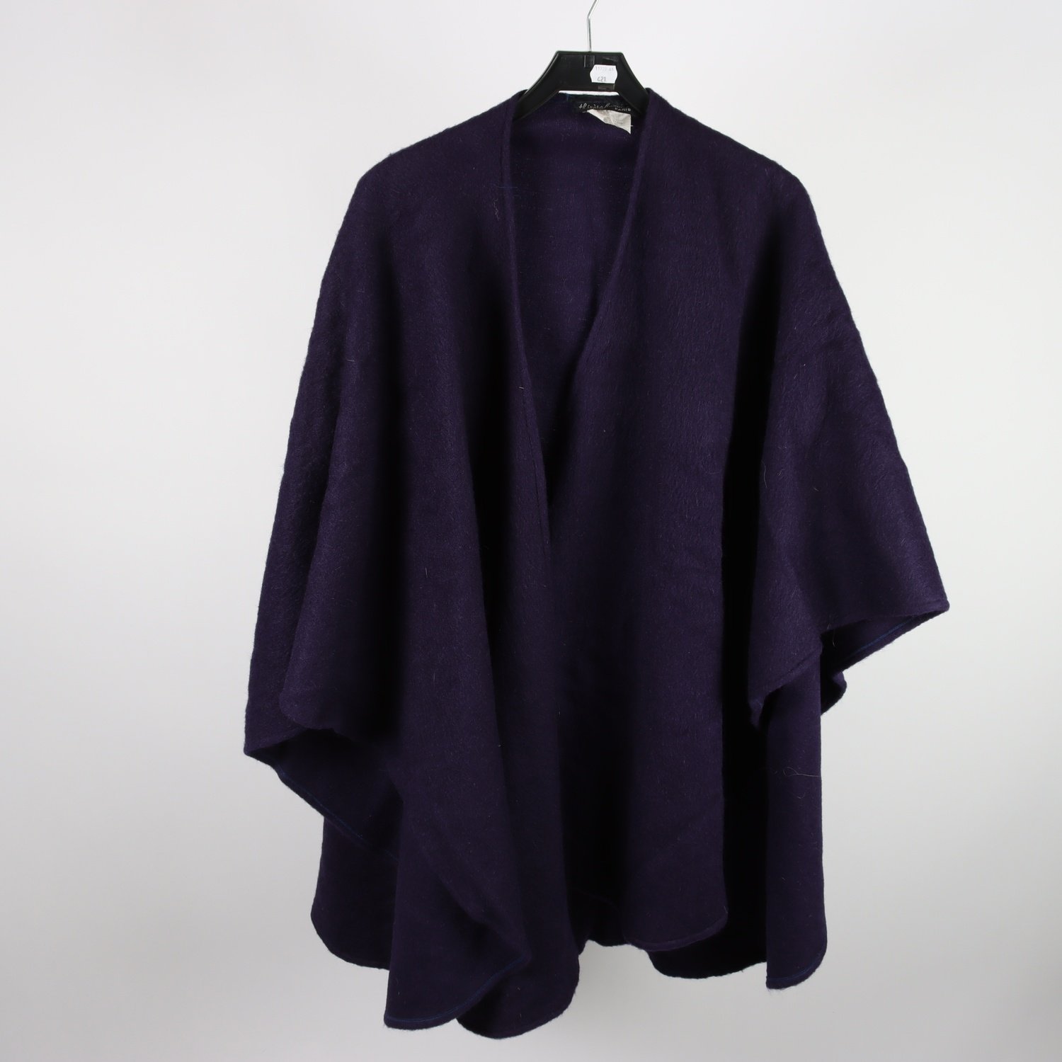 Poncho, Therèse Baumaire, lila, 100% ull, stl. One size