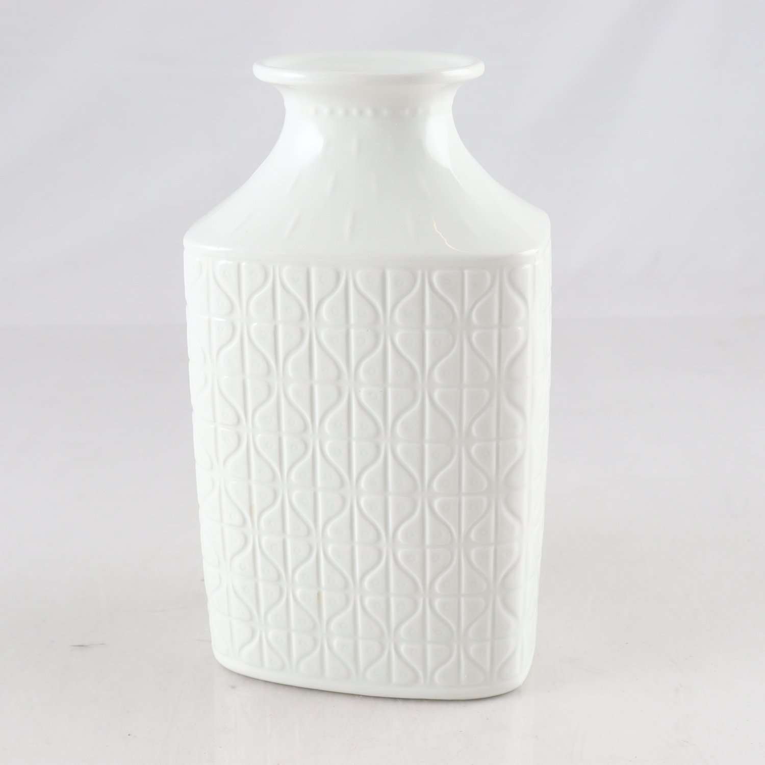 Vas, Rörstrand, ”Domino”, Gunnar Nylund, 60-tal, vit, keramik.