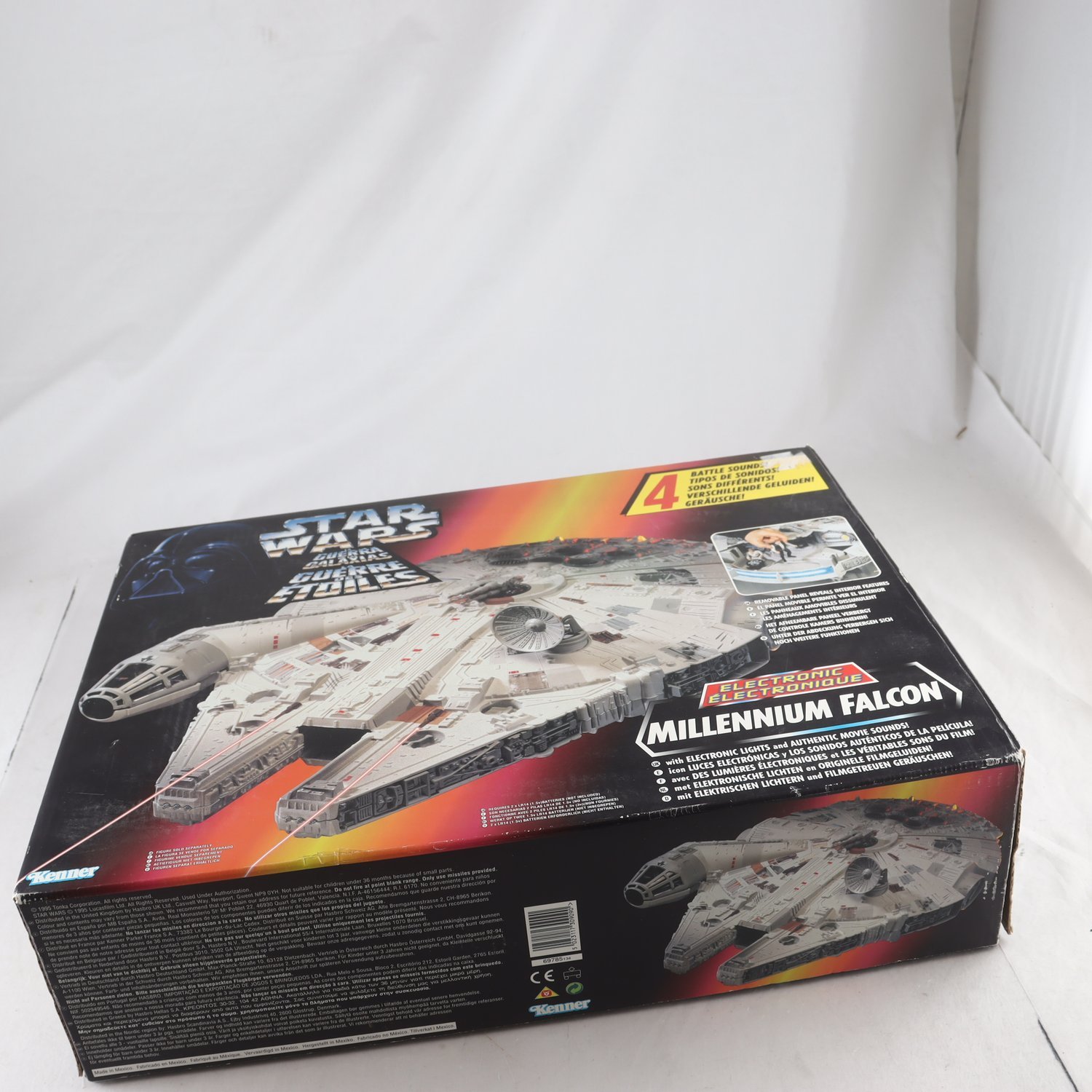 Rymdskepp, Star Wars, Millennium Falcon, Kenner. Endast avhämtning.