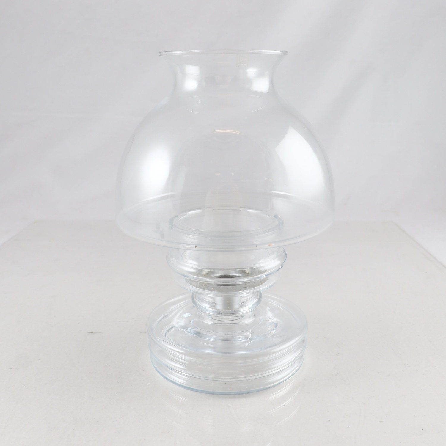 Ljuslykta, ”Appollo”, Riinimäen, Nanny Still, Finland. Samfraktas ej