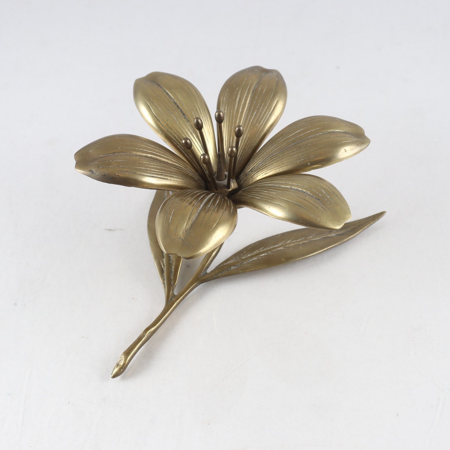 Askfat, gulmetall, 1900-tal