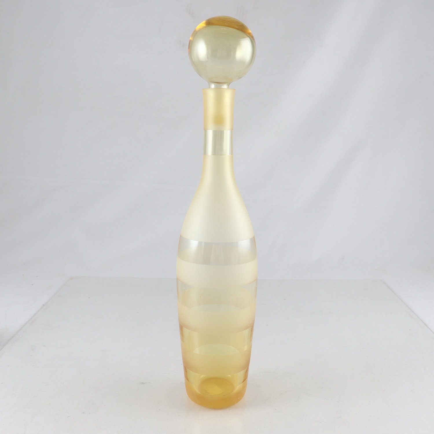 Karaff, Vas, ”Atmosphere”, Älghults glasbruk, Berit Johansson, Samfraktas ej