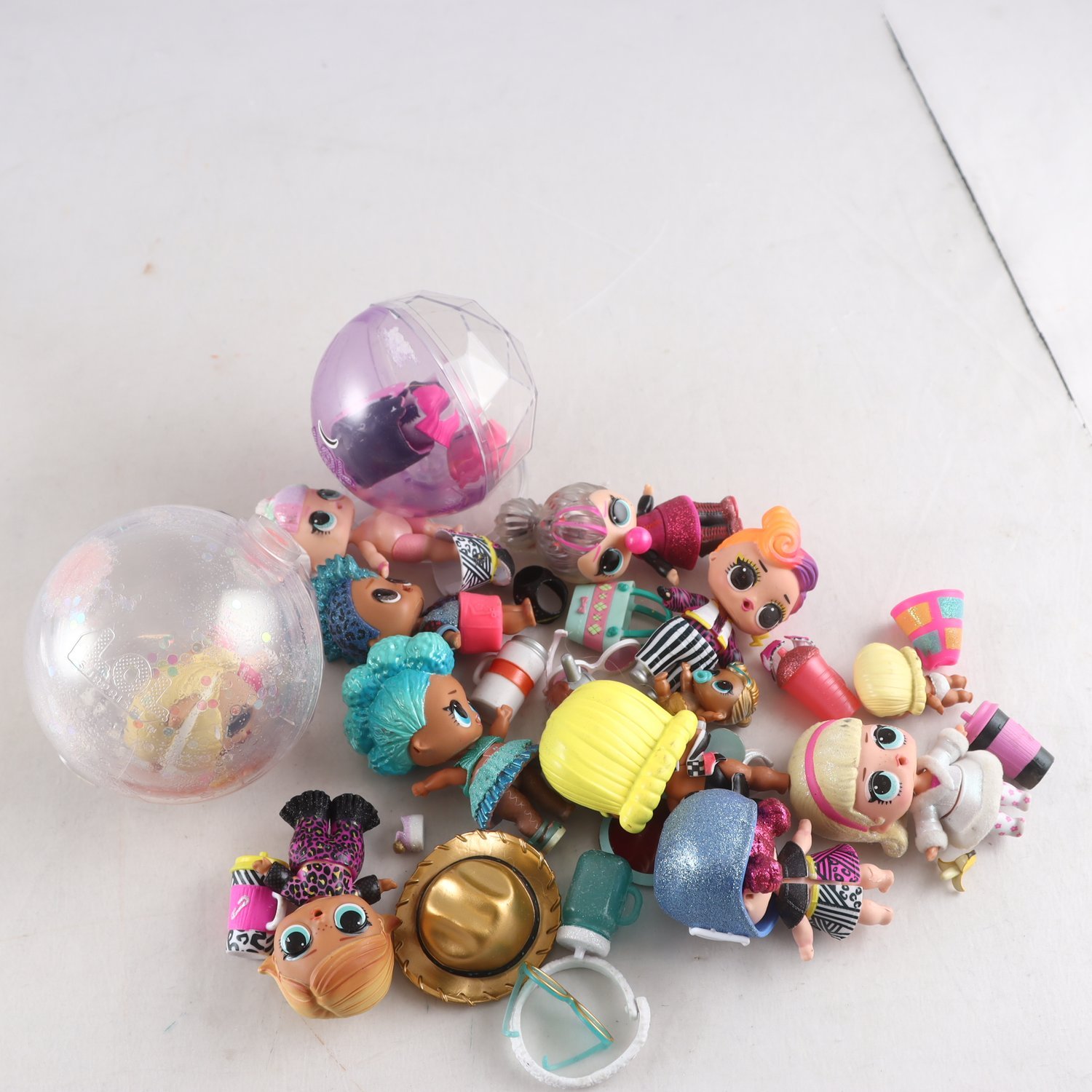 Figurer, LOL, blandat med tillbehör.