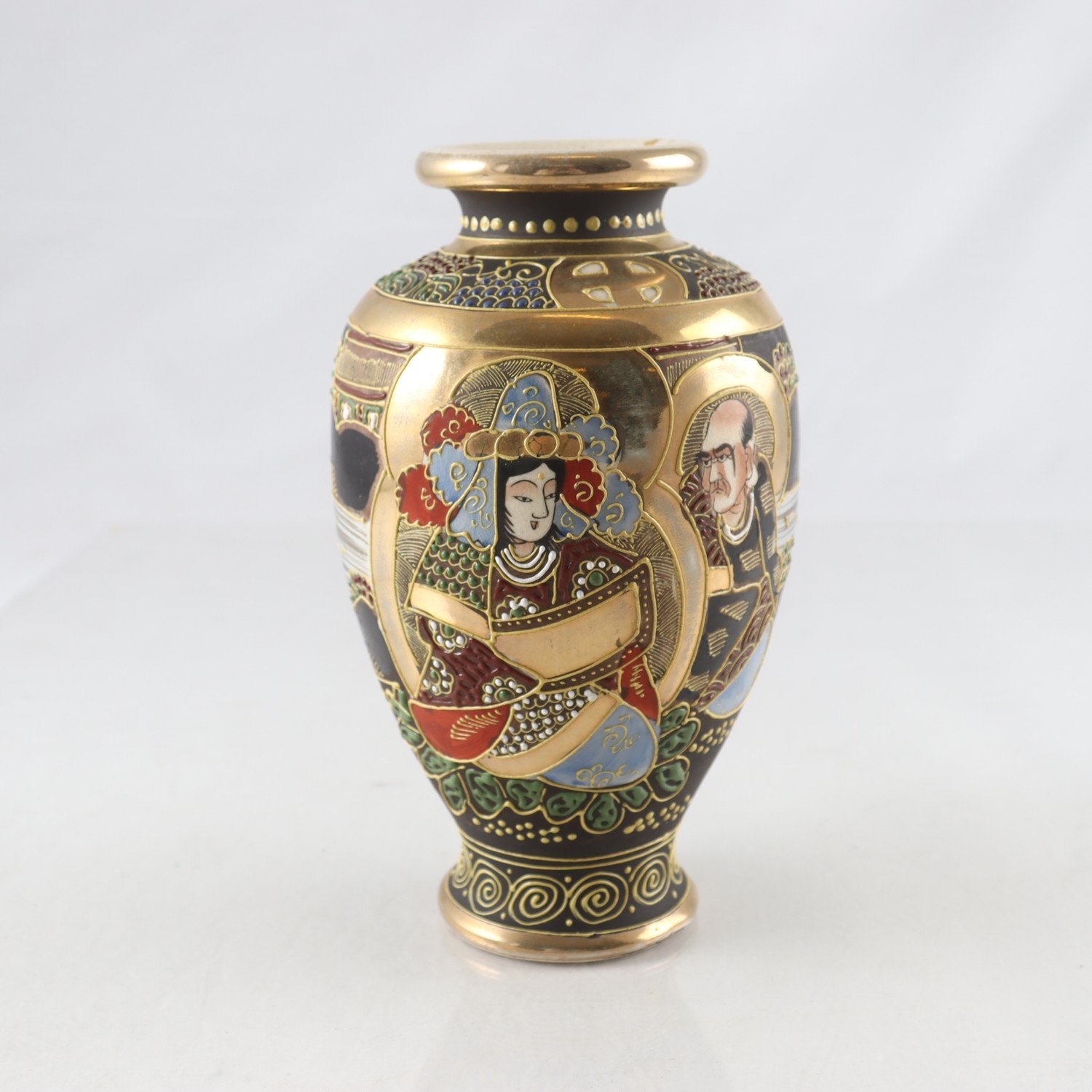 Vas, Satsuma, ”Satsuma-yaki”, Japan, baluster, keramik.