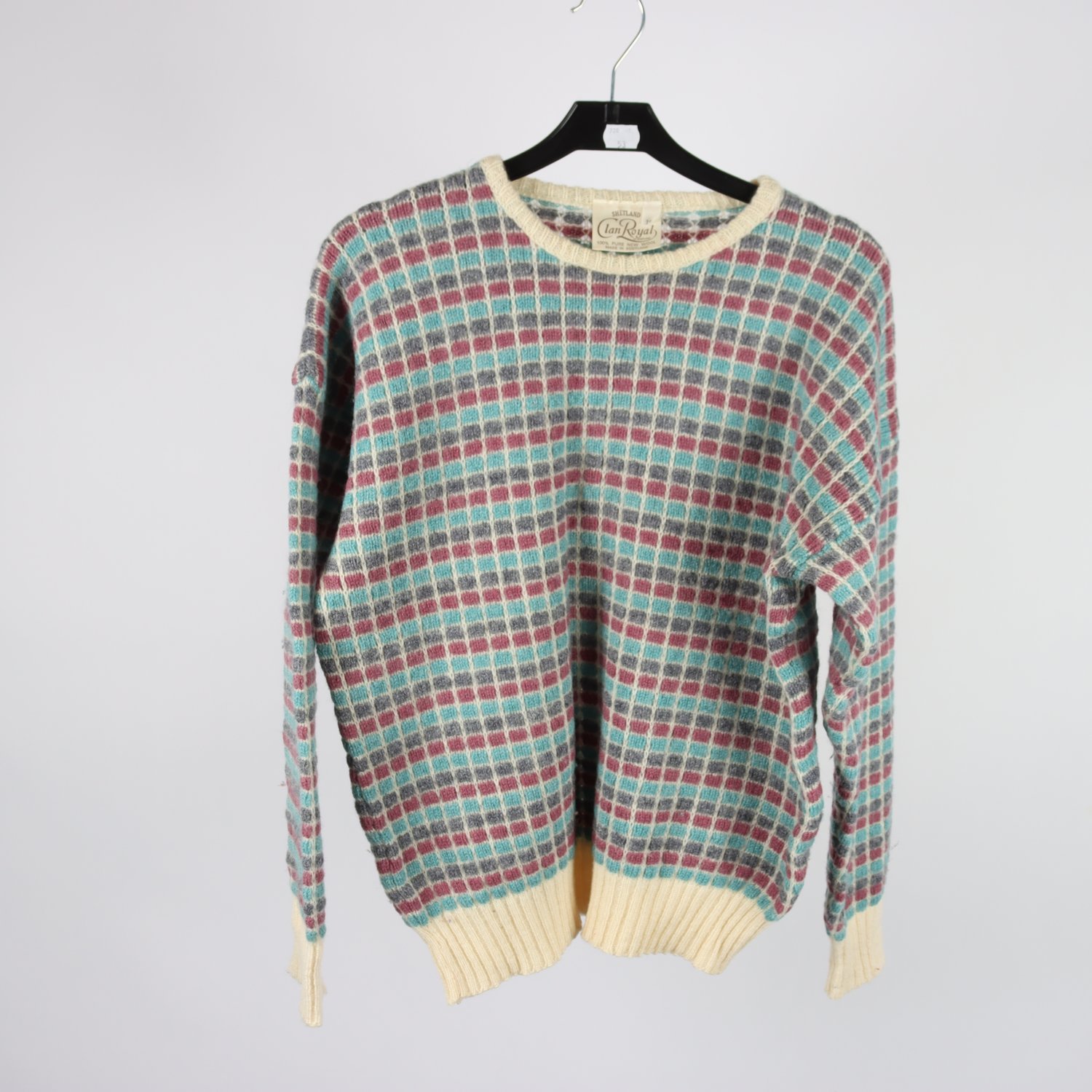 Stickad tröja, Clan Royal, Scotland, vinröd, turkos,100% ull, stl. ca. M