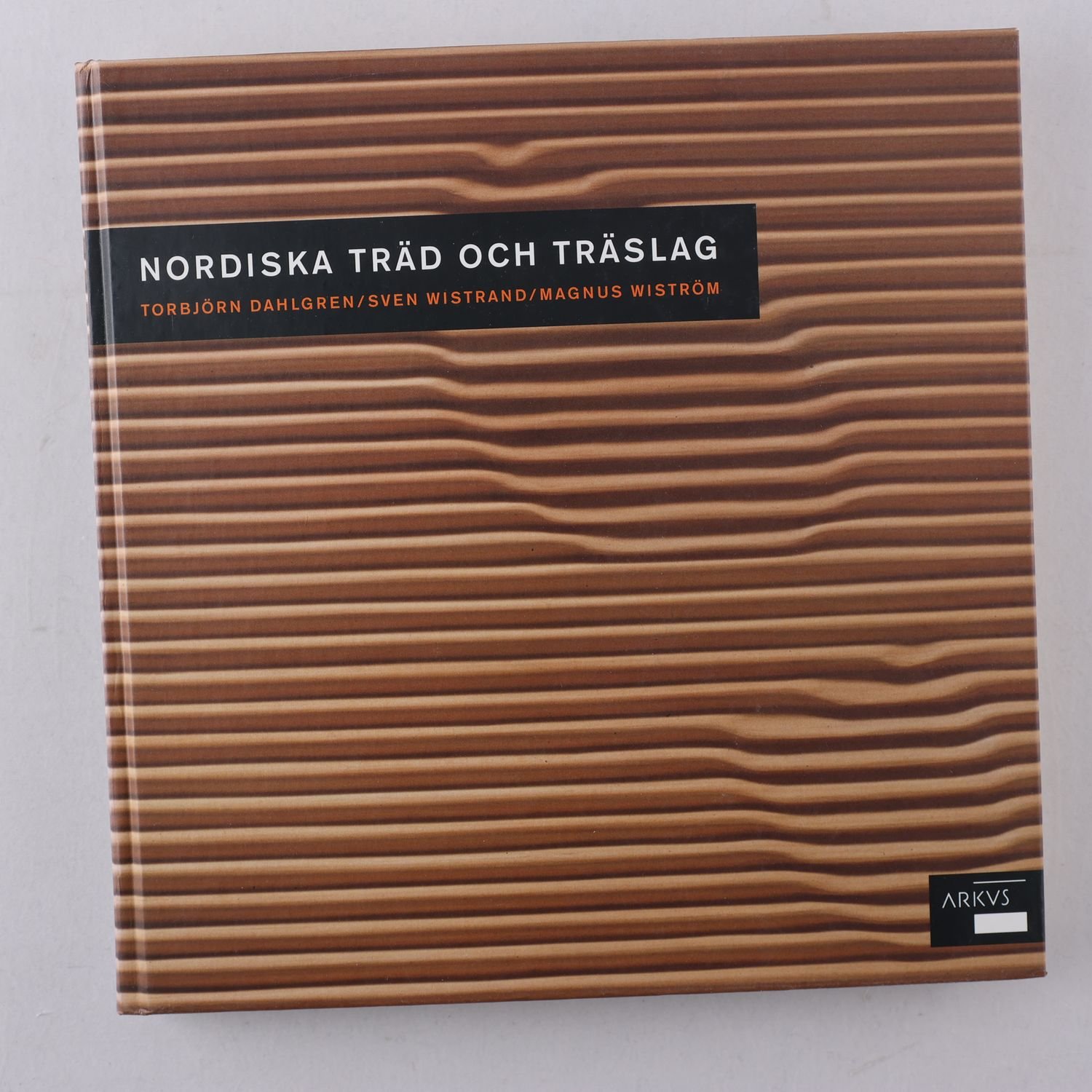 Nordiska träd och träslag