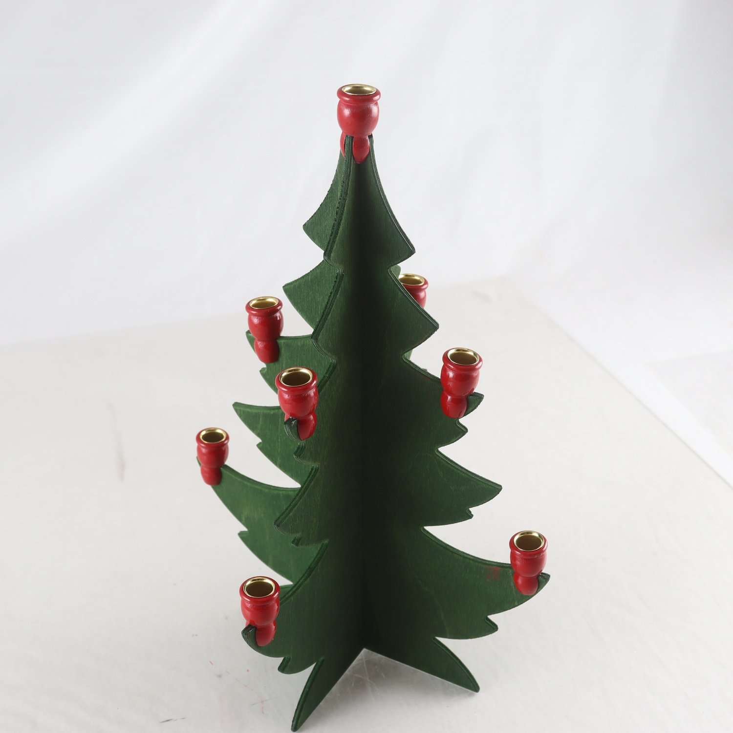 Bordsgran/ljusstake, trä, handmålad, Skansen