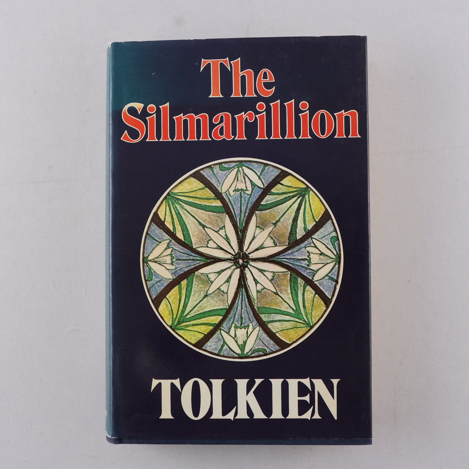 J.R.R. Tolkien, Silmarillion (1st Edition, 1977)