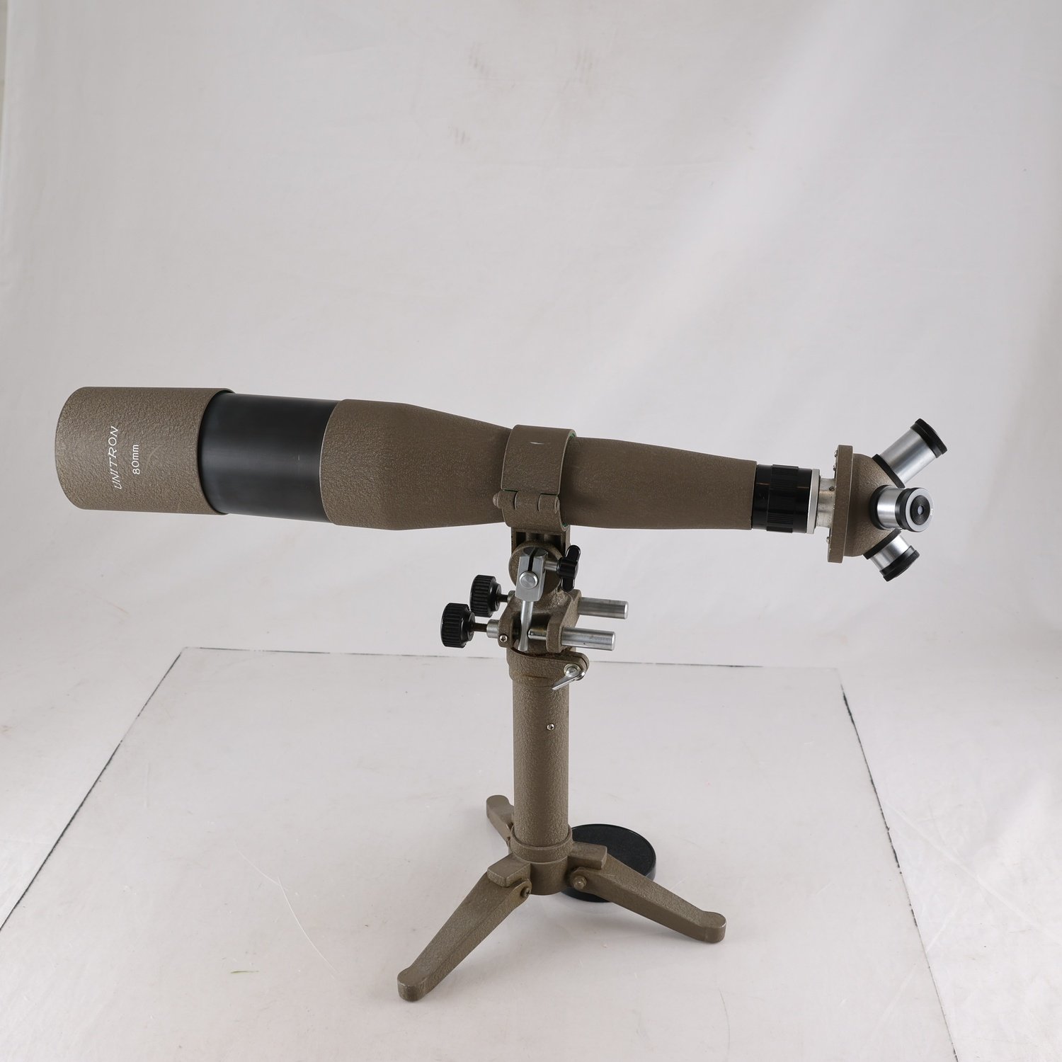 Teleskop, Unitron 80mm. Samfraktas ej.