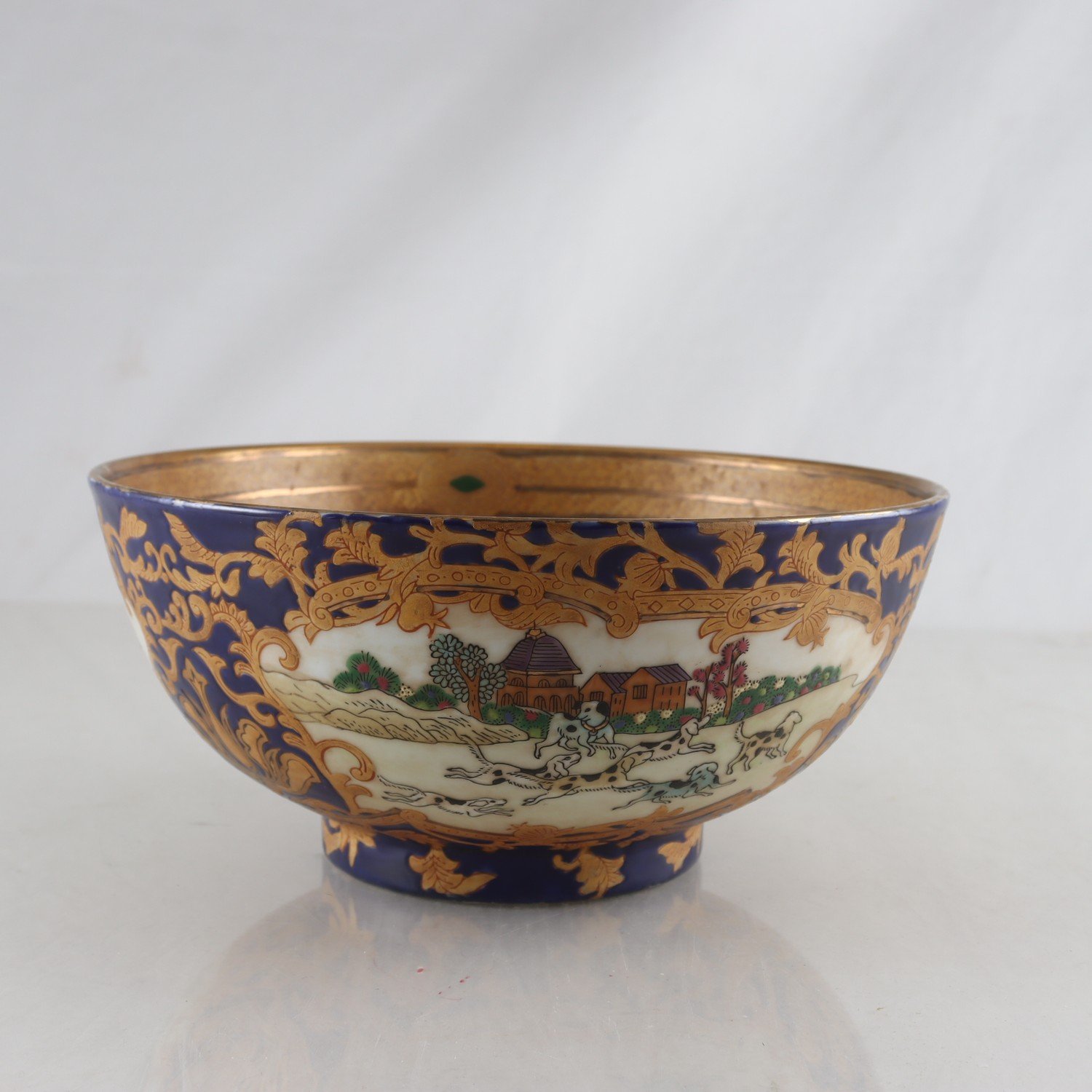 Skål, tecken Qianlong, kopia, före år 1948, Kina. Samfraktas ej.