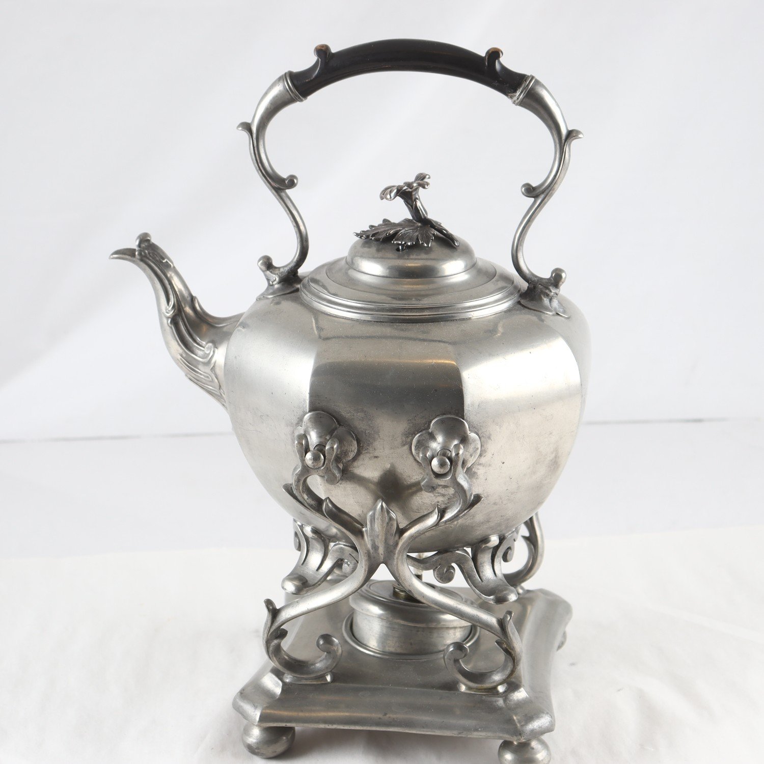 Tekök, R. Broadhead, Sheffield, England, 1853-1859. Samfraktas ej.