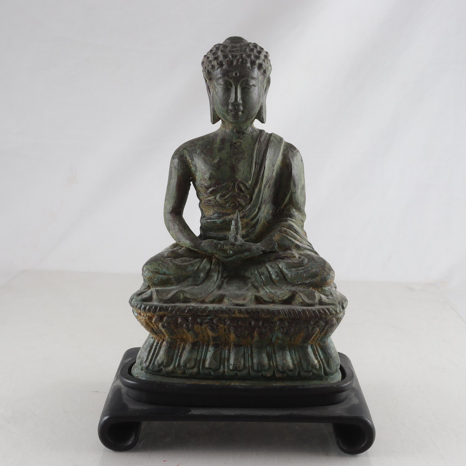 Staty, metall, Buddha, gest i Dhyana Mudra, Asien. Samfraktas ej.