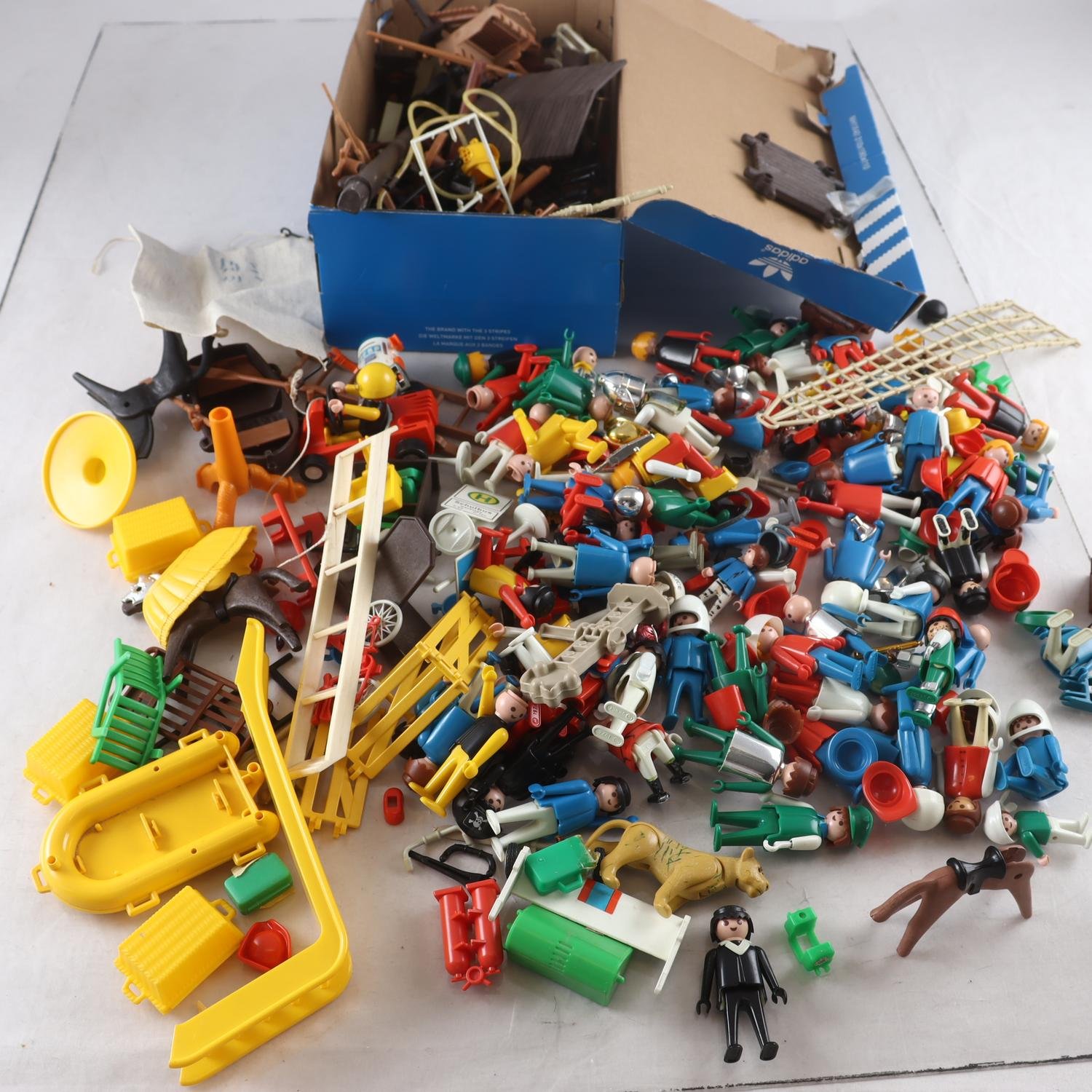 Figurer, Playmobil. Samfraktas ej.