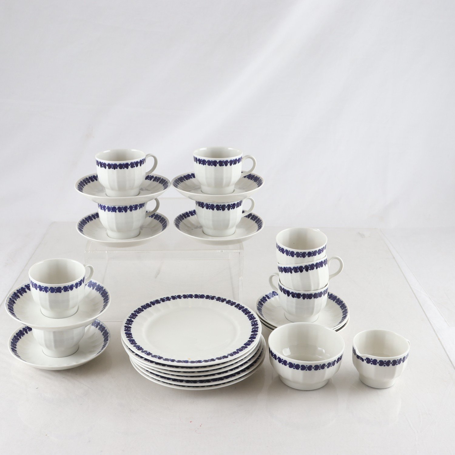 Servisdelar, ”Elvikki”, Arabia. Endast avhämtning.