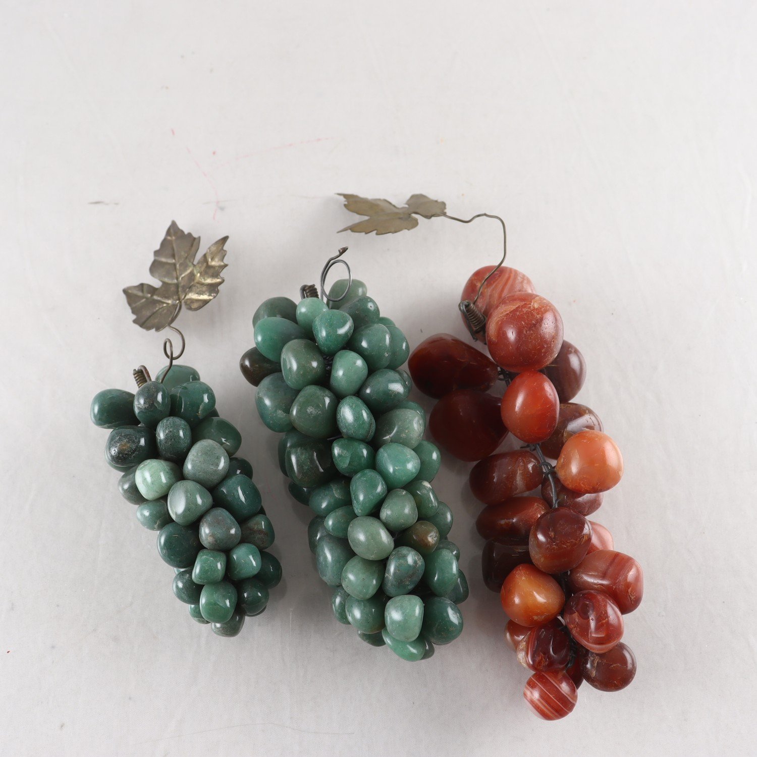 Bordsdekoration, vindruvsklasar, sten, 3 st