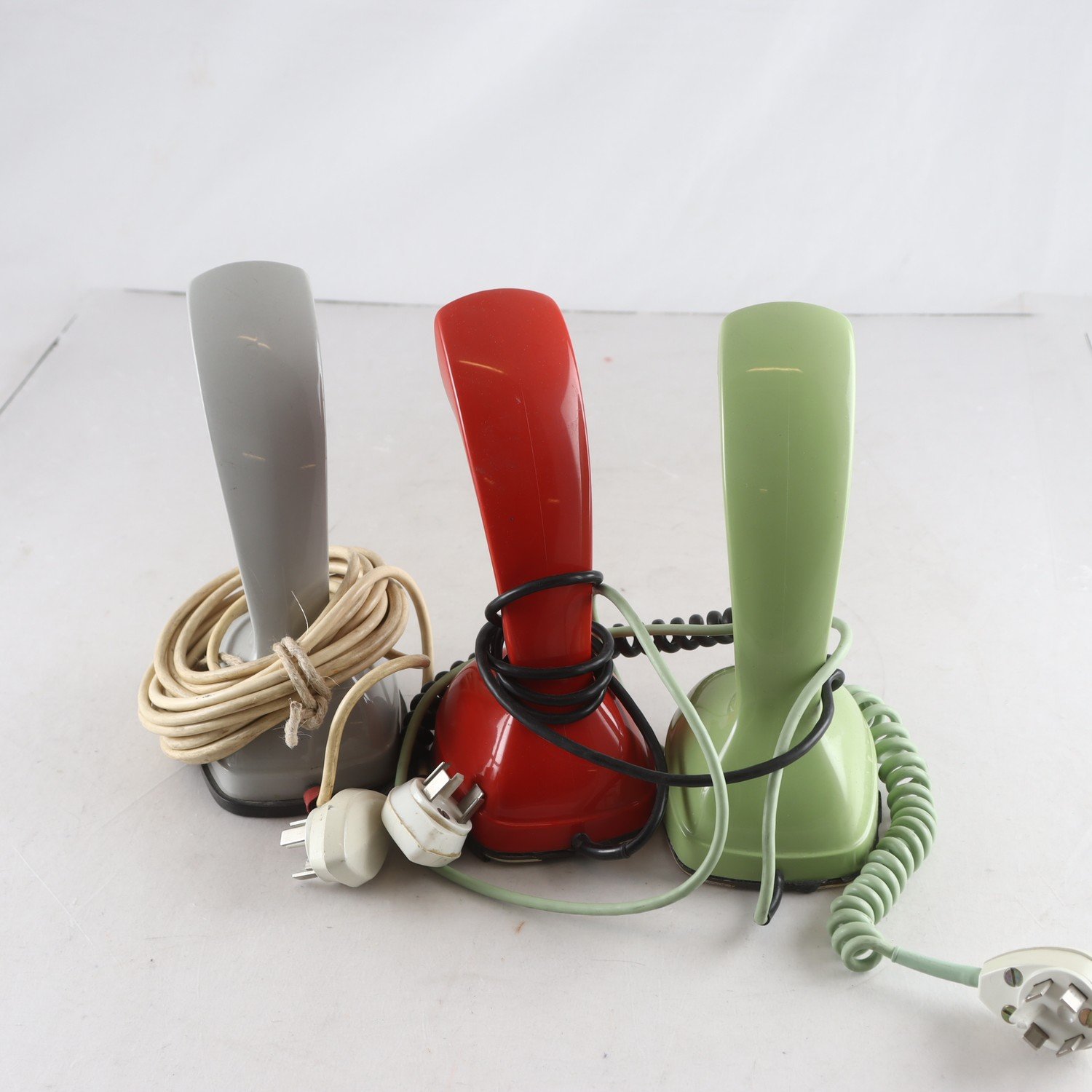 Telefoner, Kobra, 3st