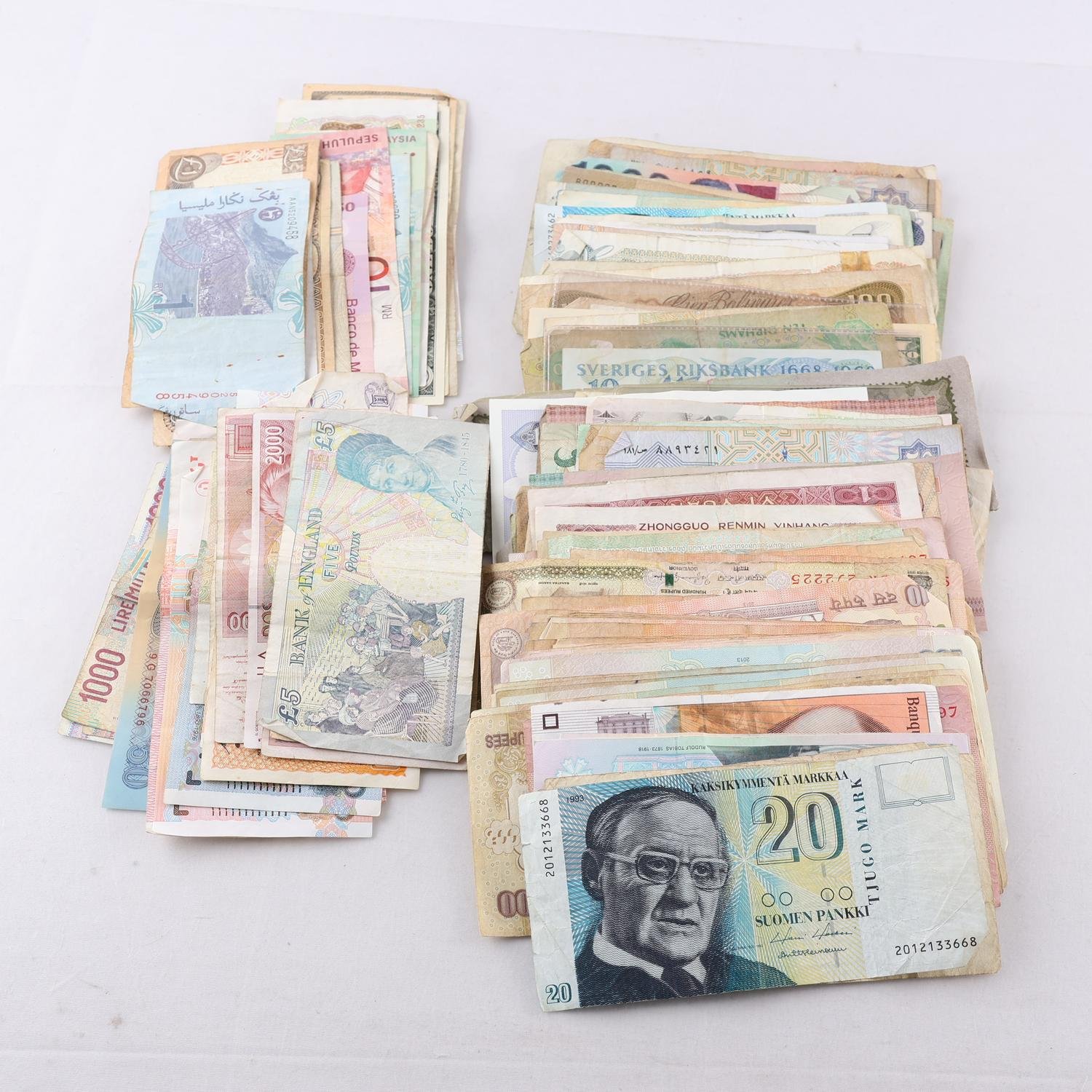 Samling med utländska sedlar