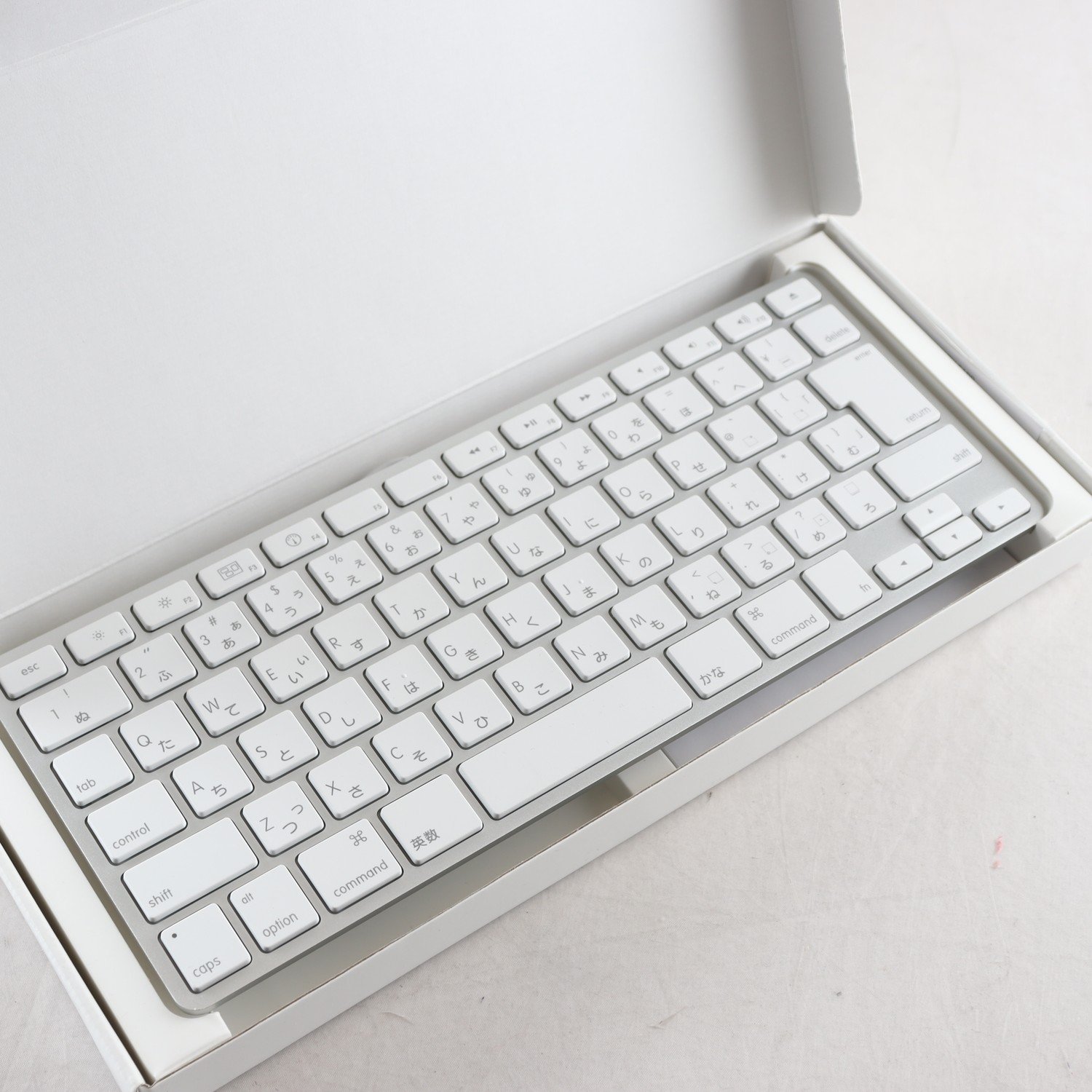 Tangentbord, Apple Keyboard A1242