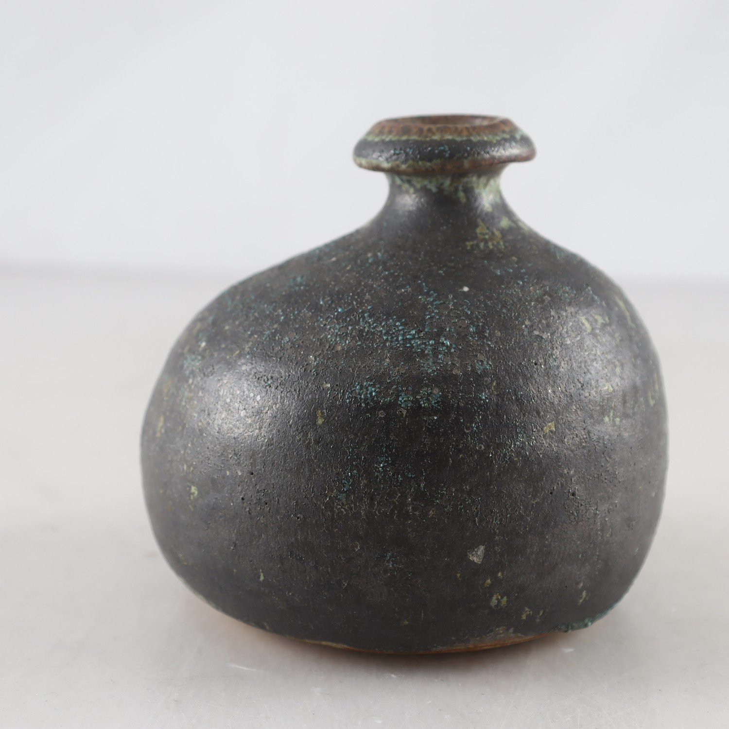 Vas, stengods, Vivi Marianne Calissendorff