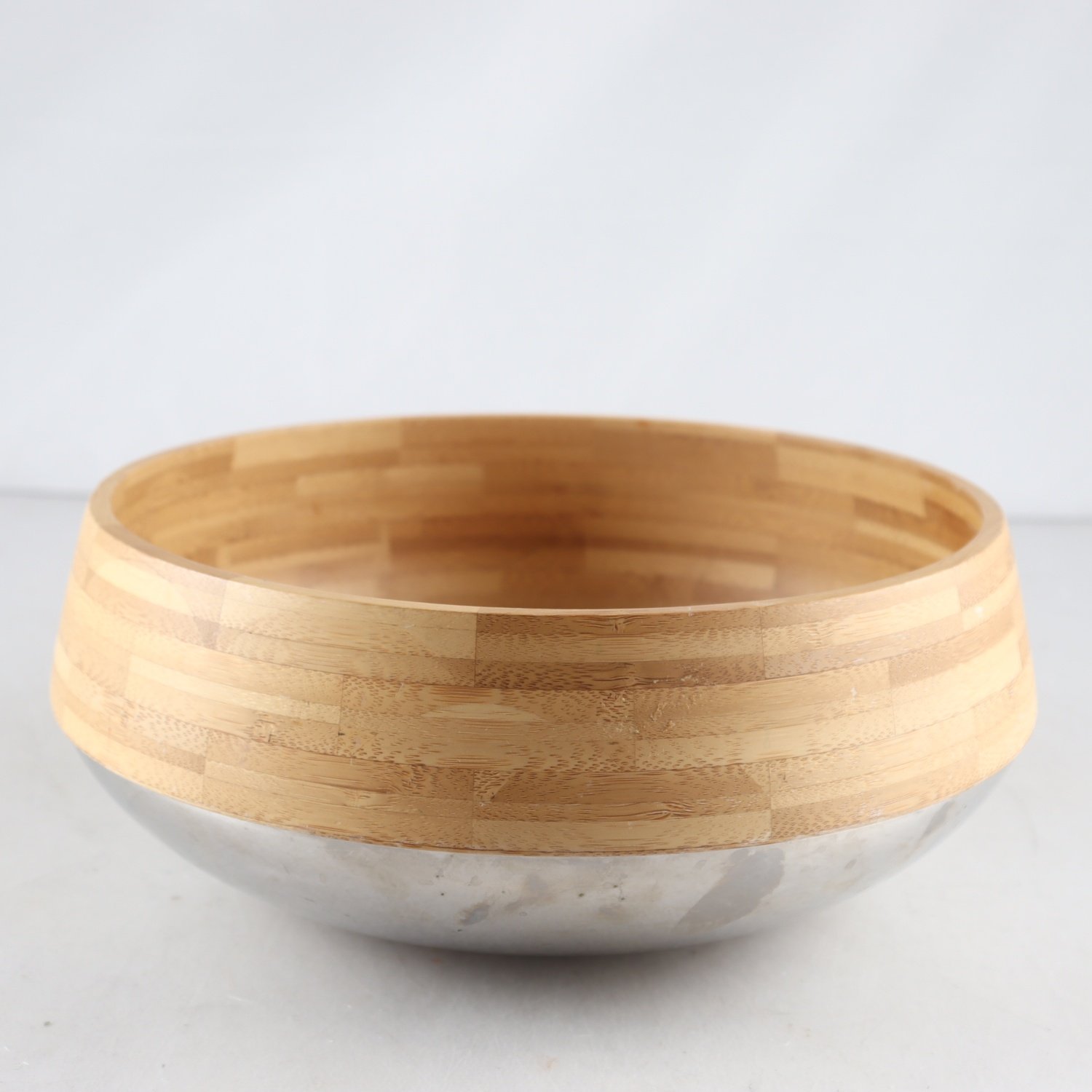 Skål, bambu & rostfritt stål, ”Kontra”, Maria Berntsen, Stelton. Samfraktas ej.