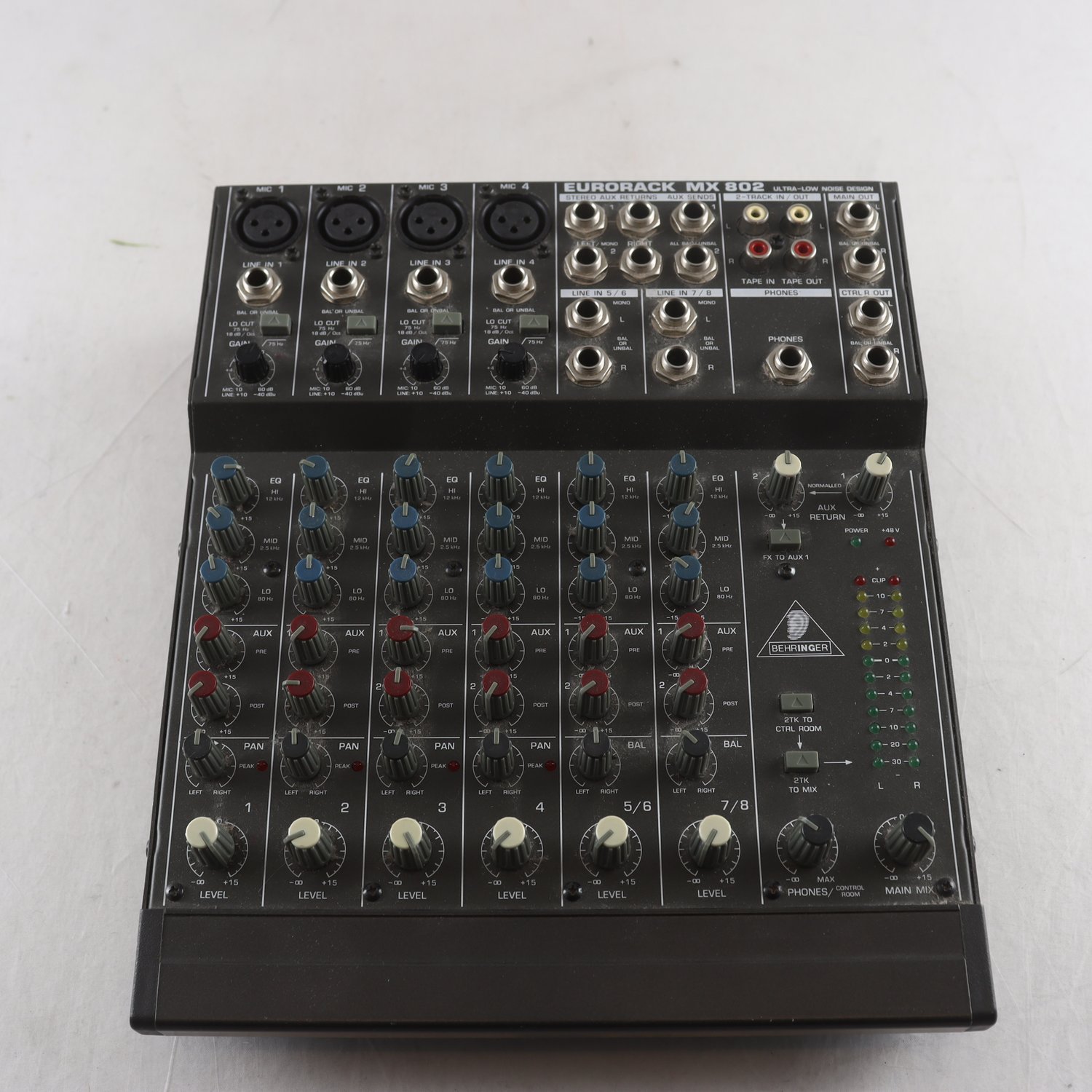 Mixer BehringerEurorack Mx802. Samfraktas ej.