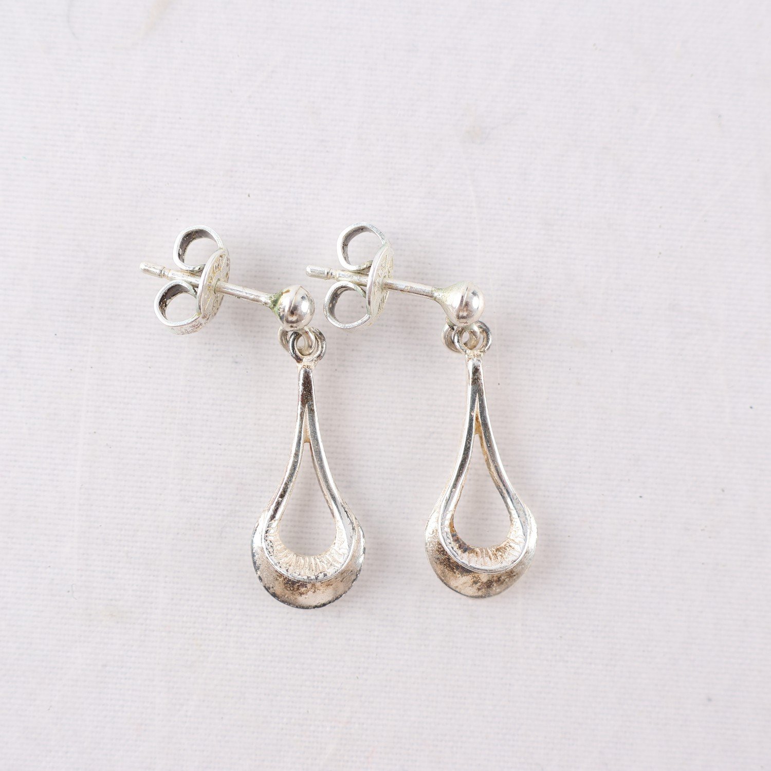 Örhängen, silver. Vikt: 2g