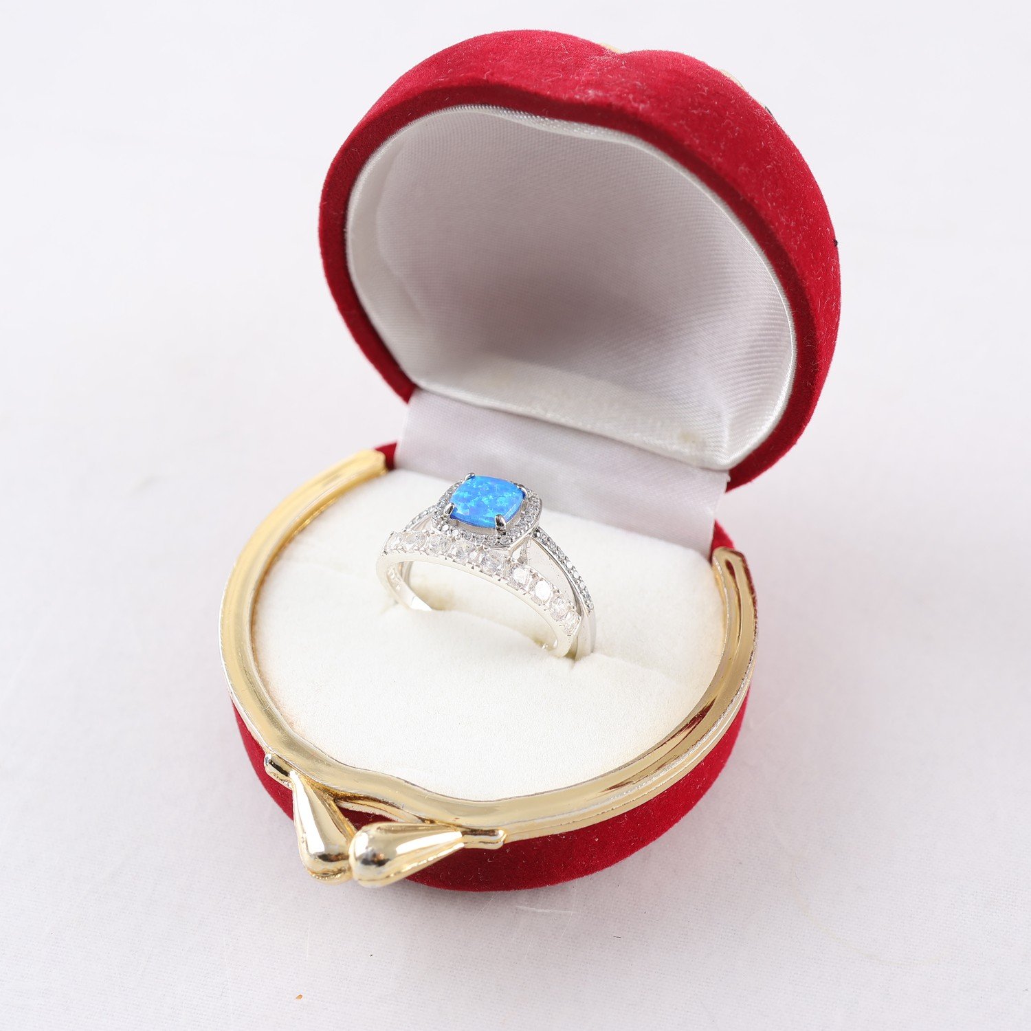Ringar, silver 930/925, opal, stenar, brv: 4.3g