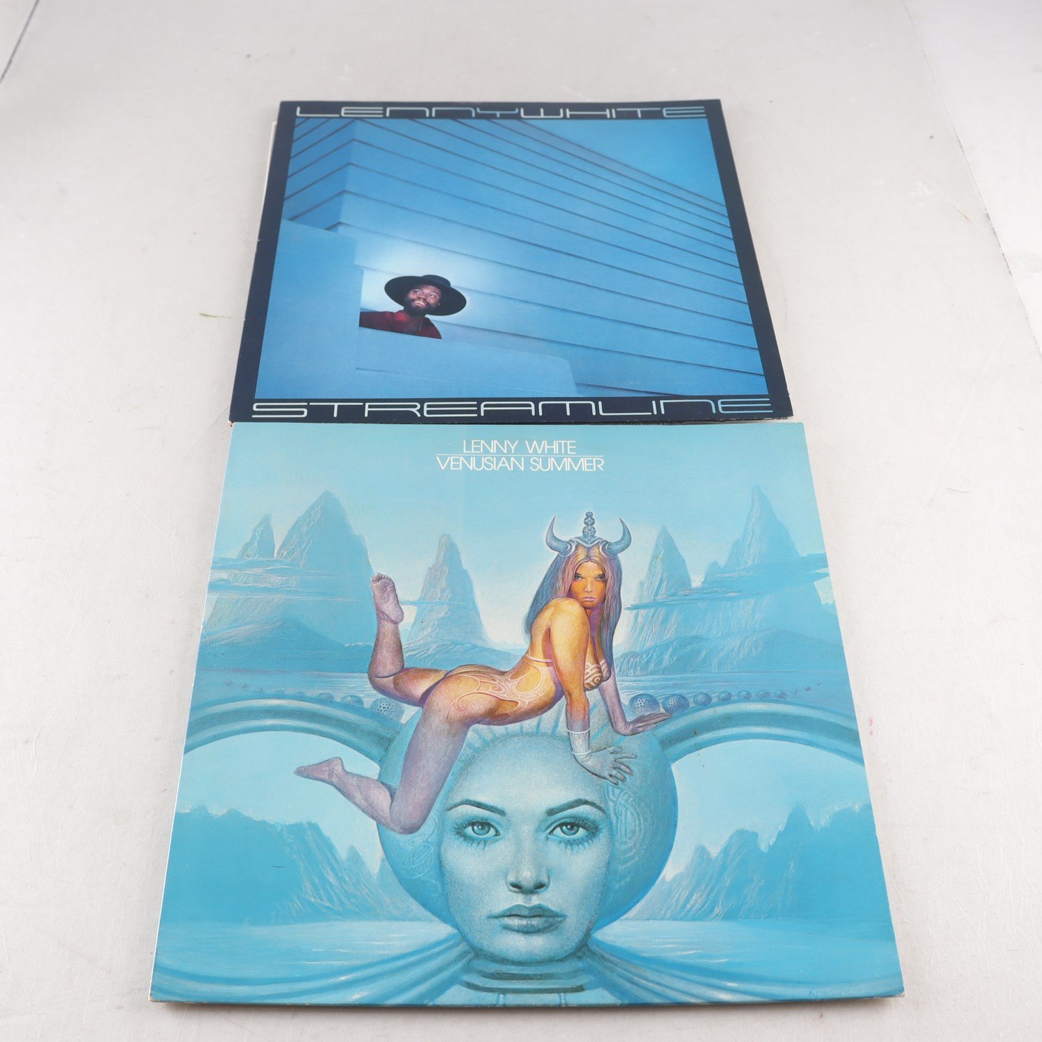 LP Lenny White, 2 titlar