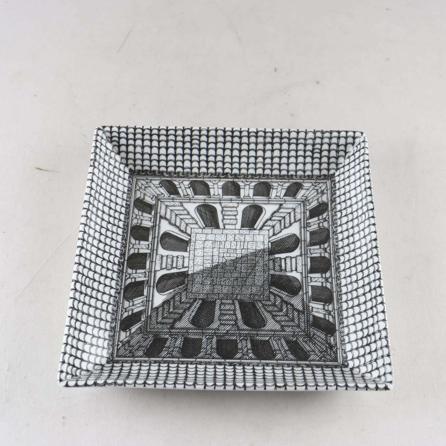 Fat, handmålat, Fornasetti, Milano, Italien