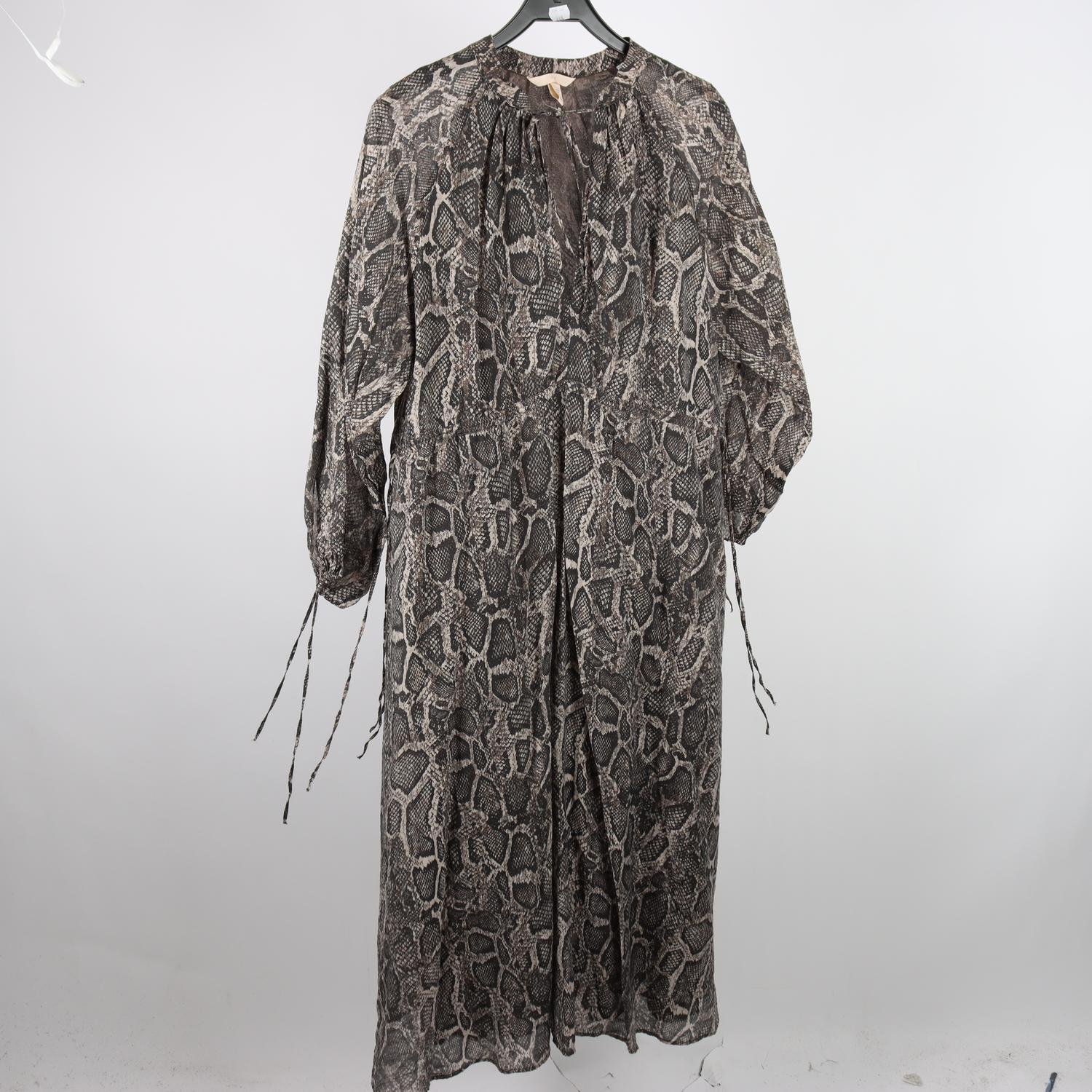 Klänning, H&M, beige, svart, oversize, stl. XS.