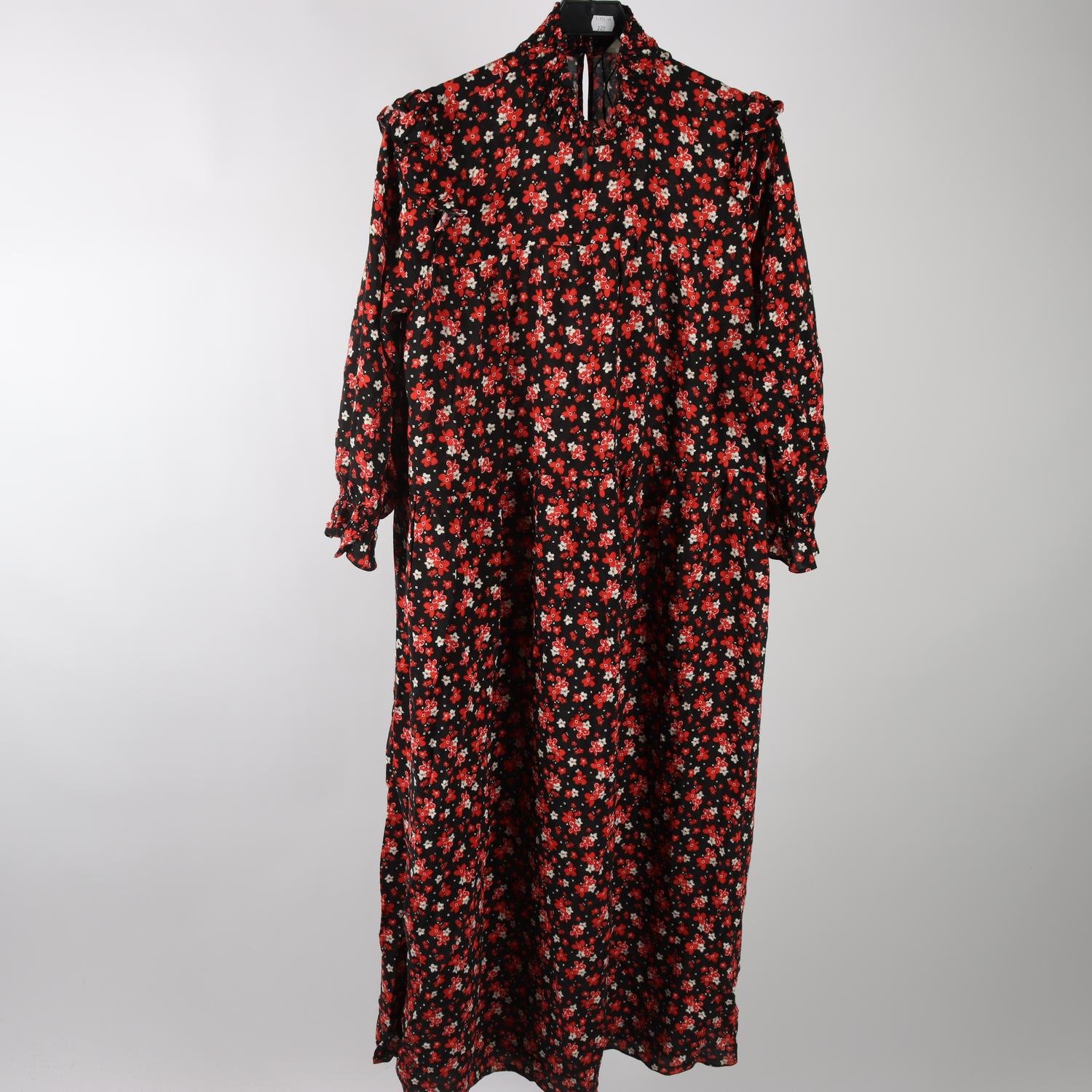 Klänning, Zara, svart, röd, blommig, stl. L