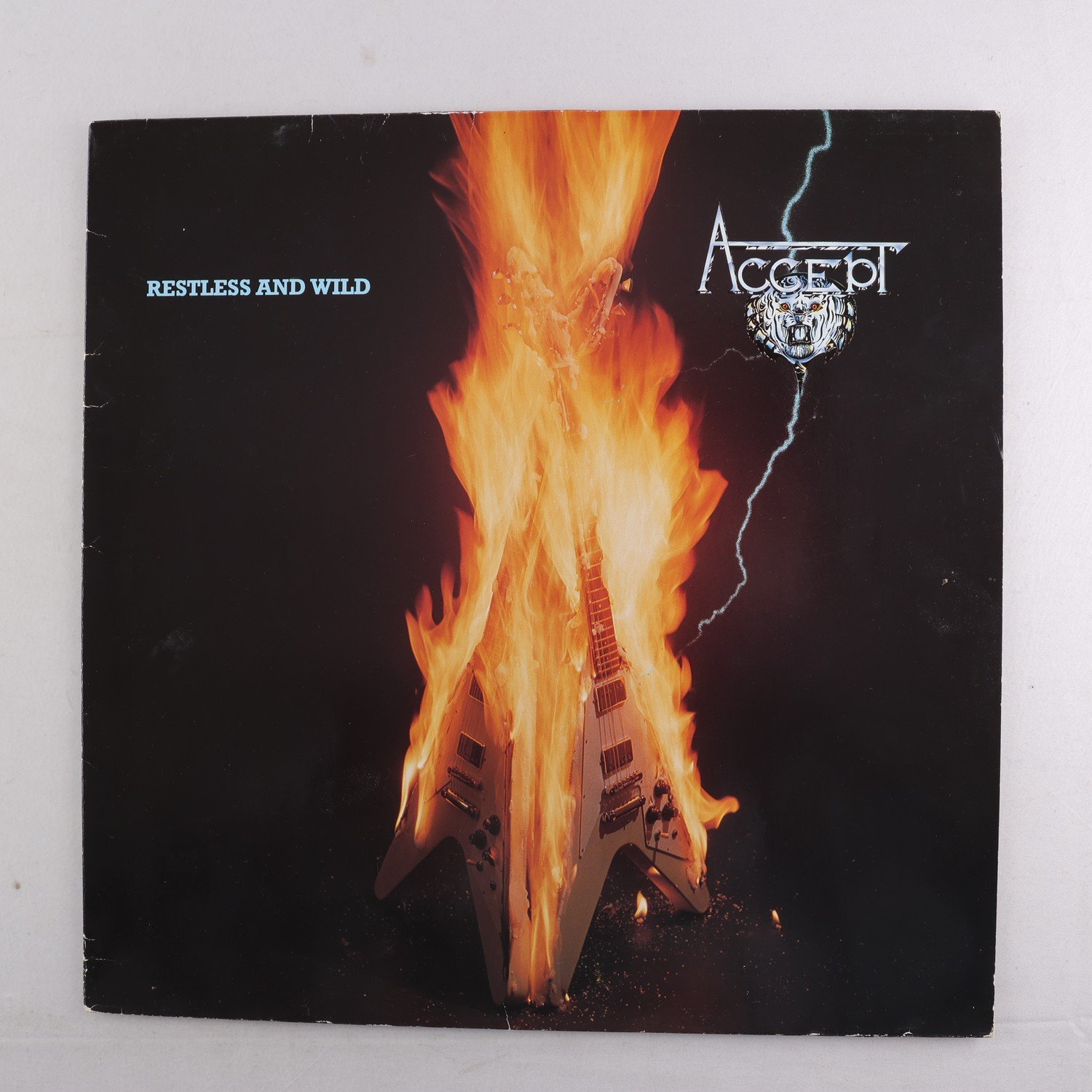 LP Accept, Restless And Wild