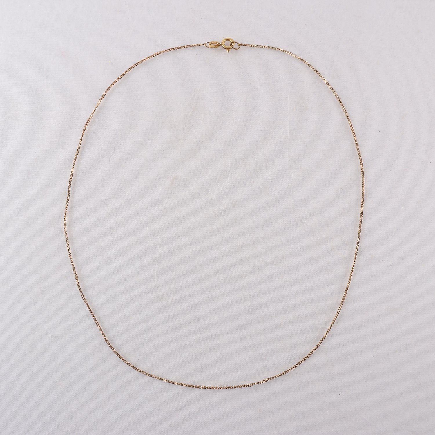 Halskedja, 18k guld. Vikt: 1.5g