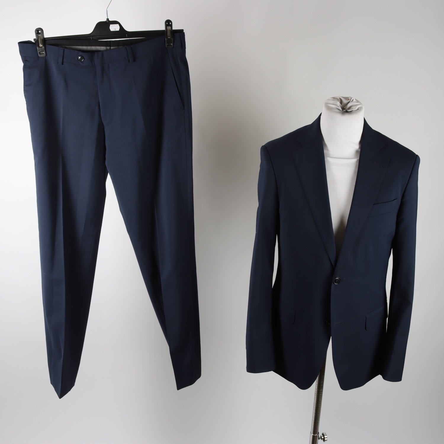 Kostym, Oscar Jacobson, blå, ullmix, stl. 48/50.