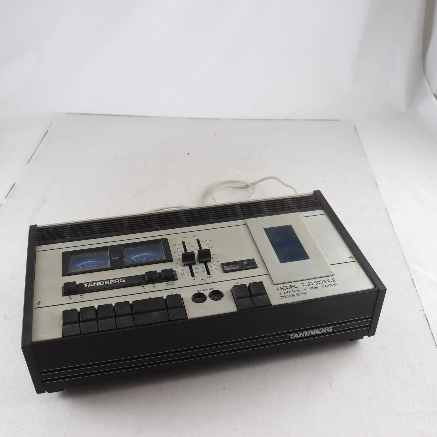 Kassettdäck, Tandberg TCD 310 MKII. Samfraktas ej.