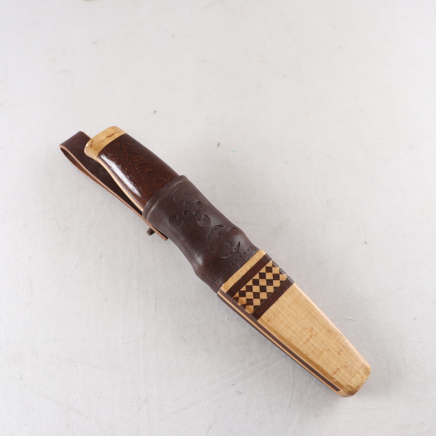 Kniv, Mora frost, high carbon.