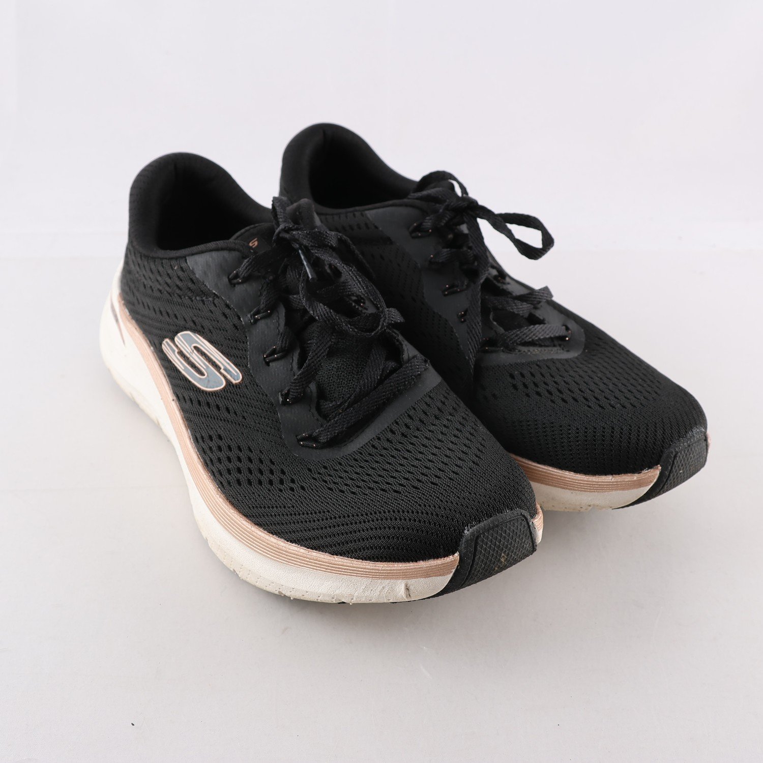 Skor, Skechers, stl. 38