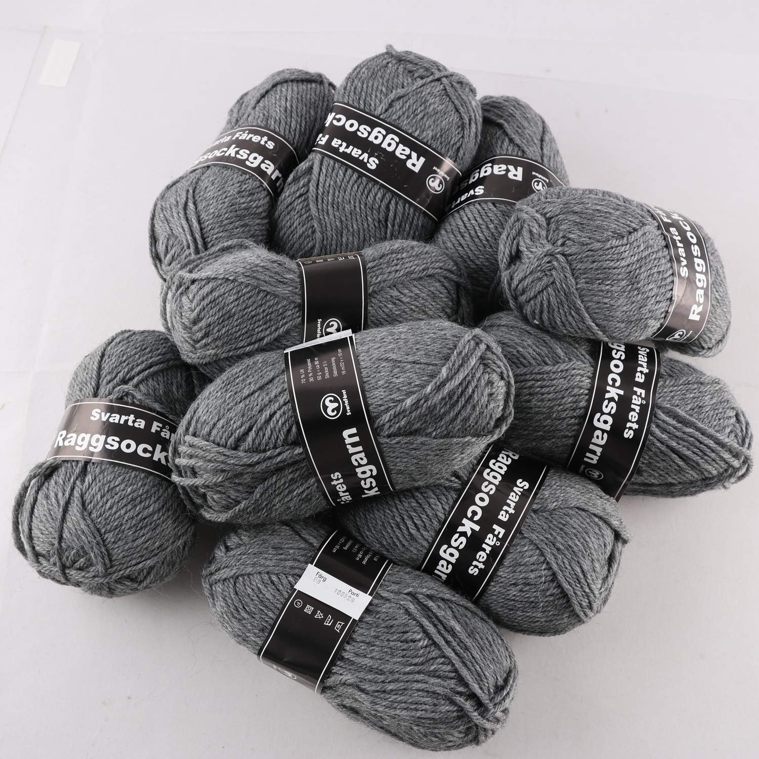 Garn, Raggsocksgarn, grå, 10 st.