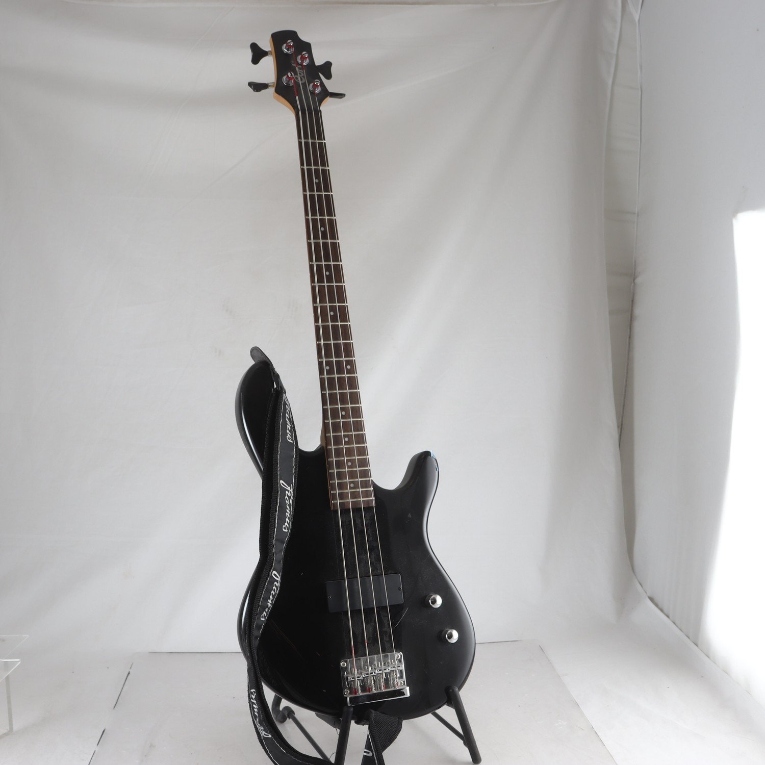 Elbas, Cort. Endast avhämtning.