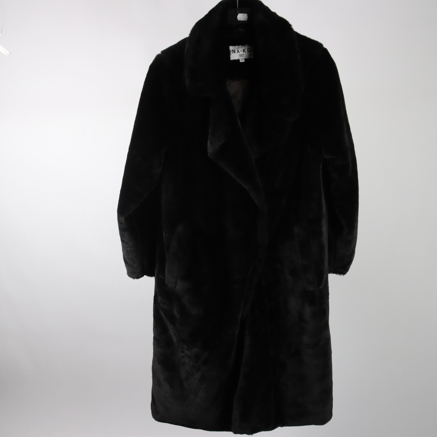 Kappa i pälsimitation, NA-KD, stl. 40