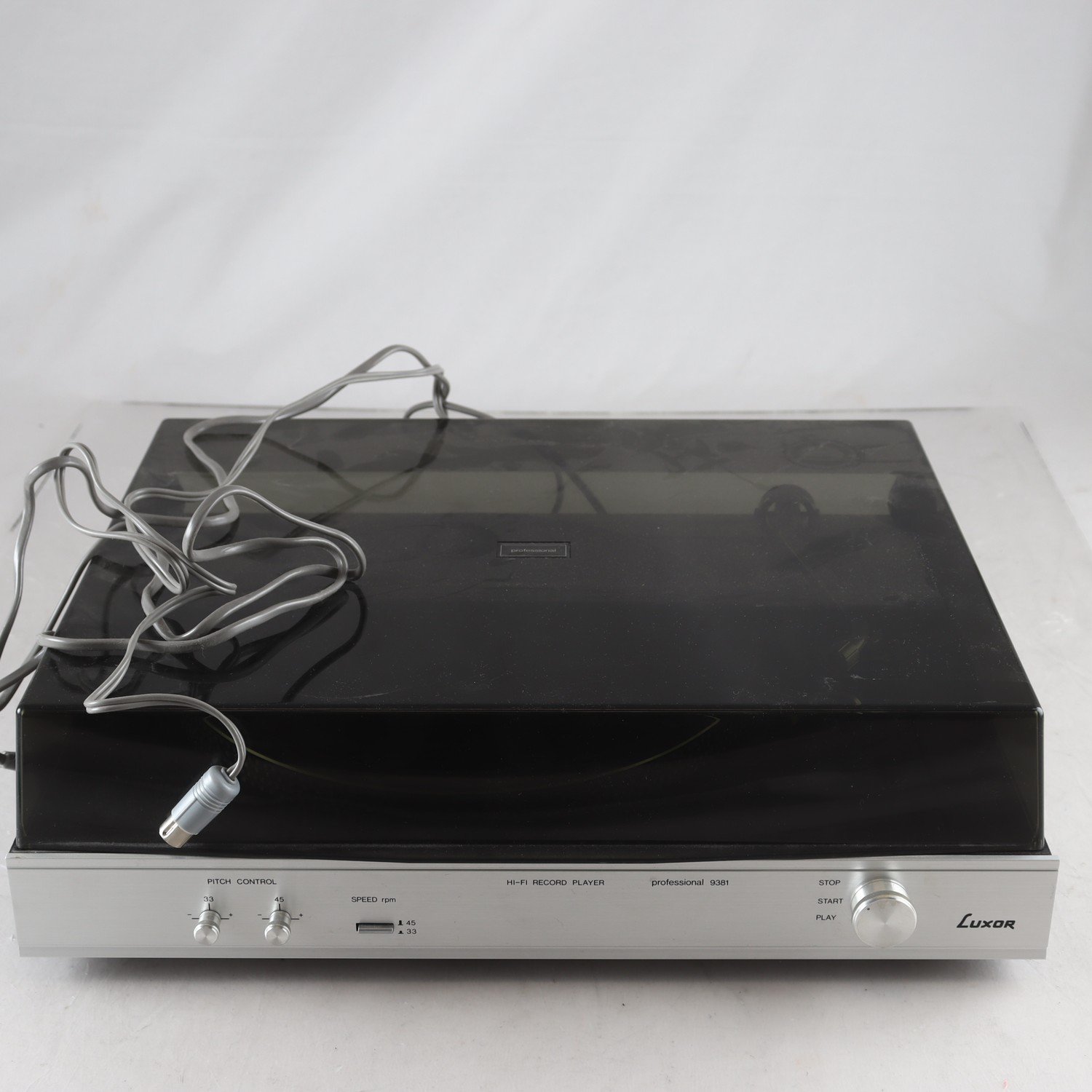 Skivspelare, Luxor Professional 9381. Defekt. Endast avhämtning.