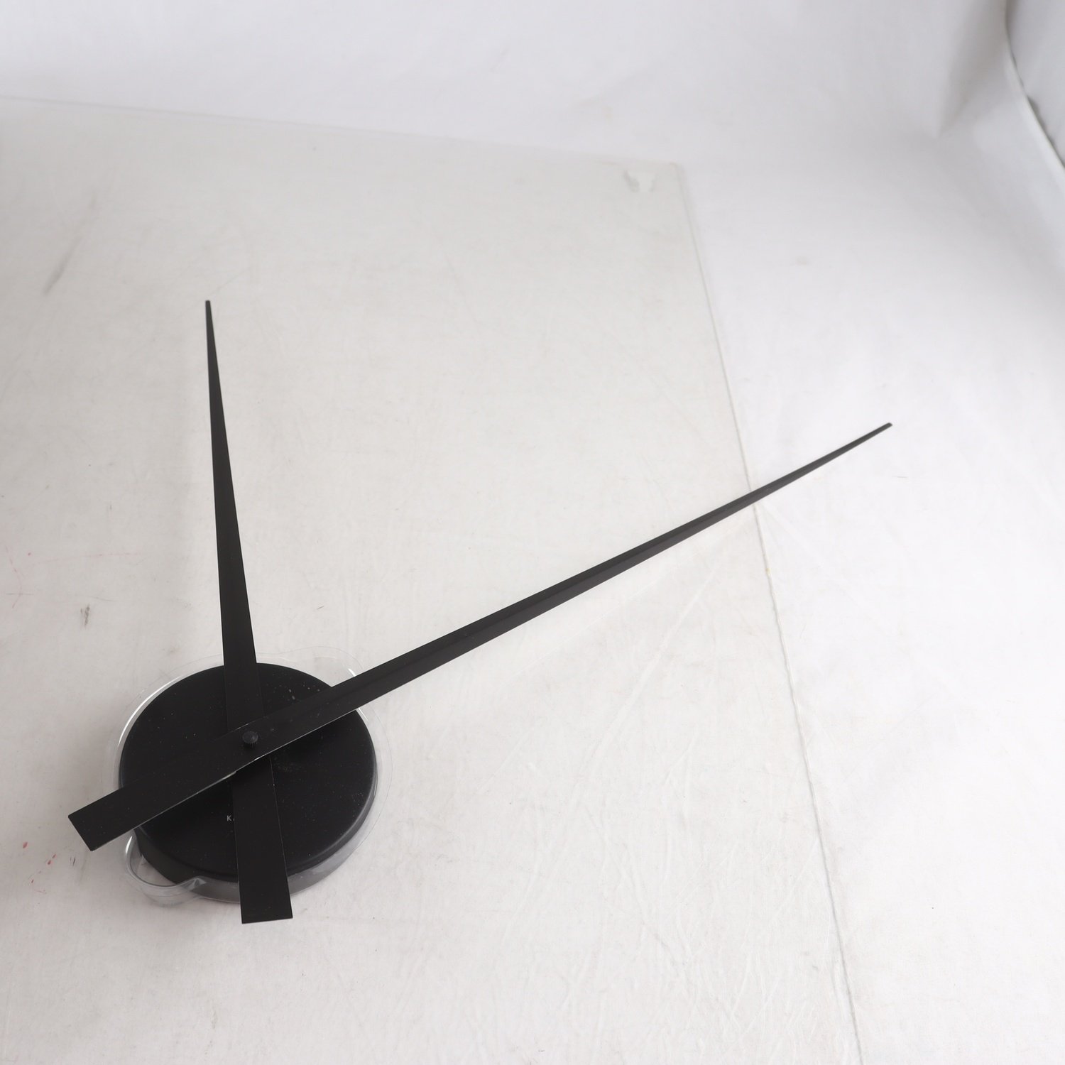 Väggklocka, ”Little Big Time”, Karlsson. Samfraktas ej.