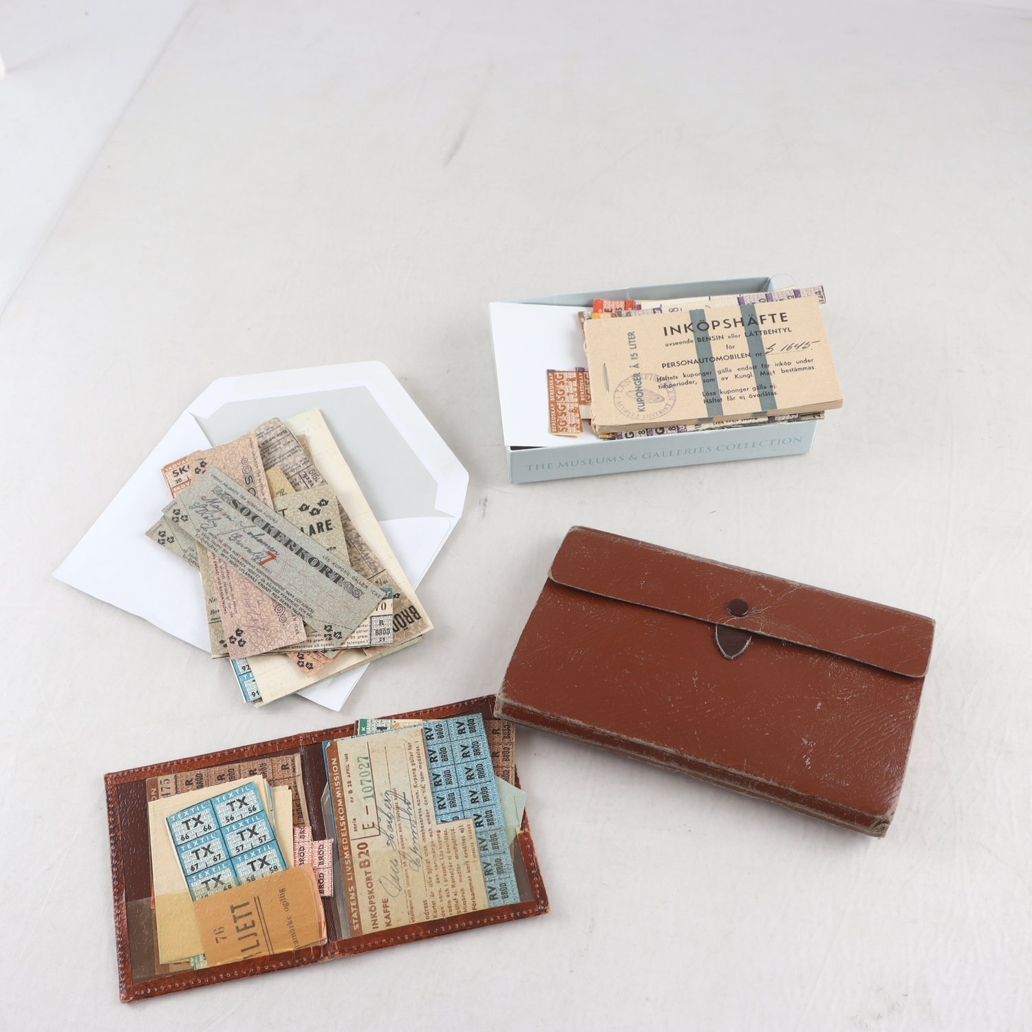 Samling med ransoneringskuponger, 1900-talets första hälft