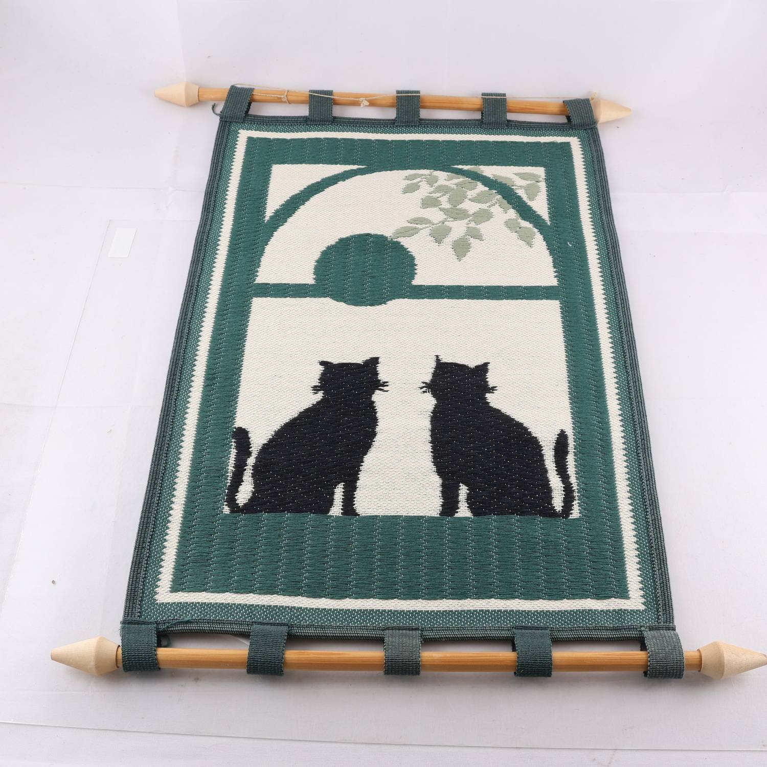 Bonad, Hanhisalon Kutomo, grön, katter.