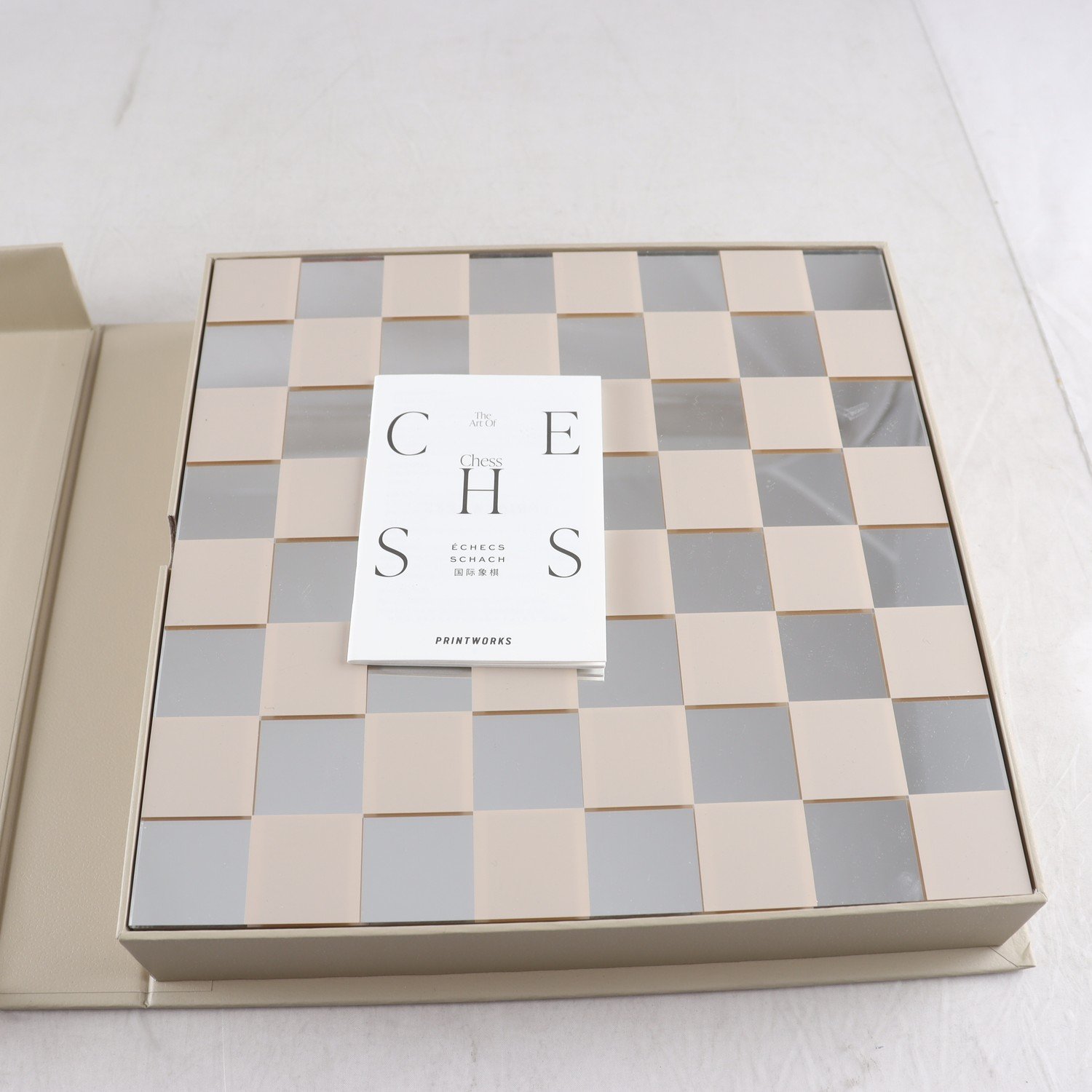 Schackspel, glas Johan Lindberg, Orrefors