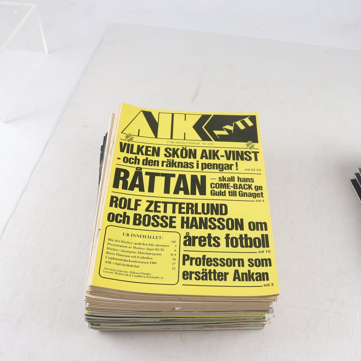 AIK-Nytt, 40 nummer, 1981-1990. Samfraktas ej.