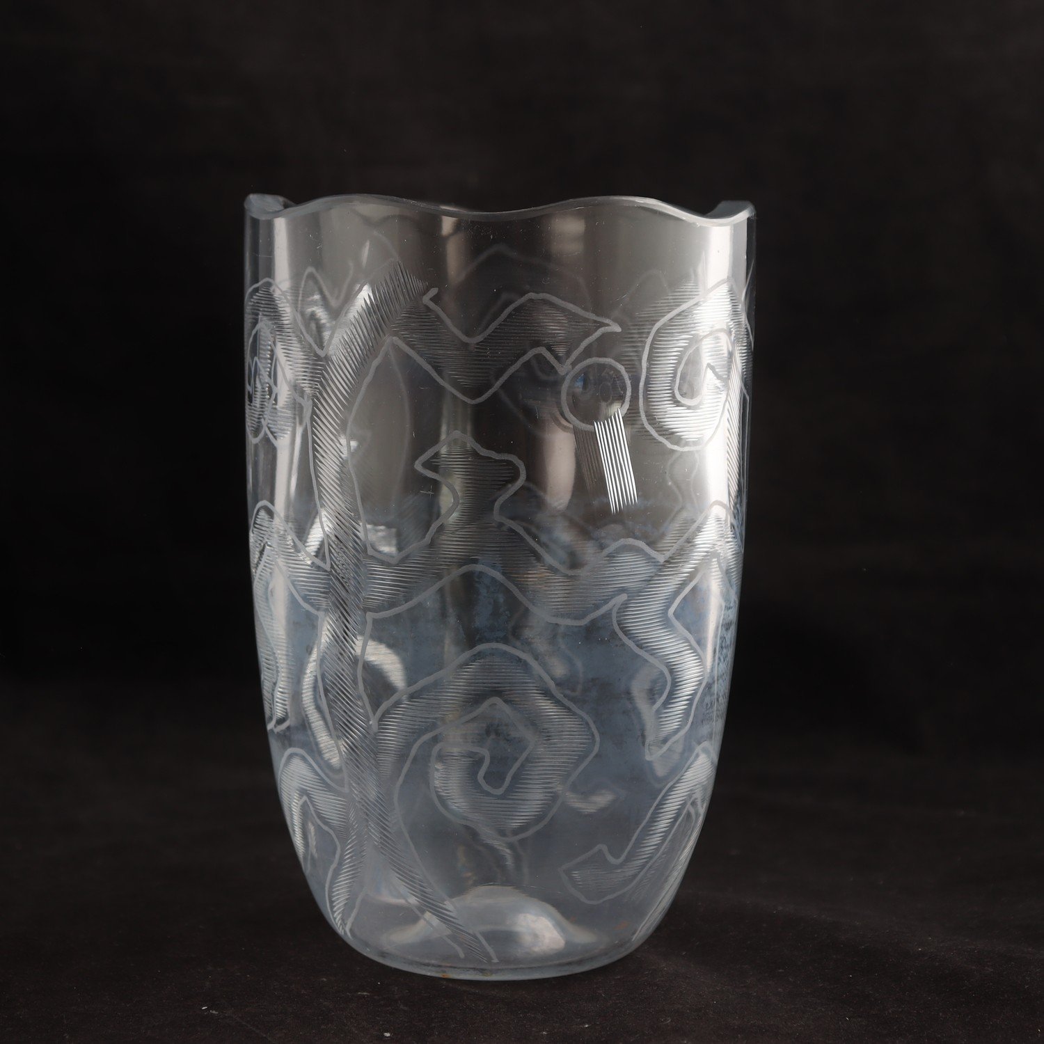 Vas, ”Vallmo”, Gerda Strömberg, Eda Glasbruk, 1931. Samfraktas ej.