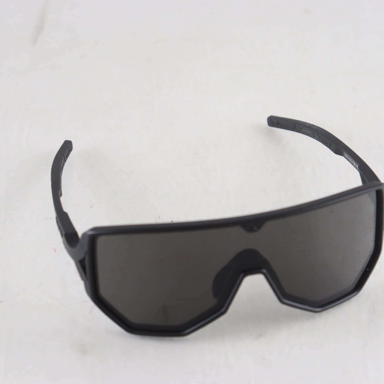 Sport/solglasögon, Tripoint